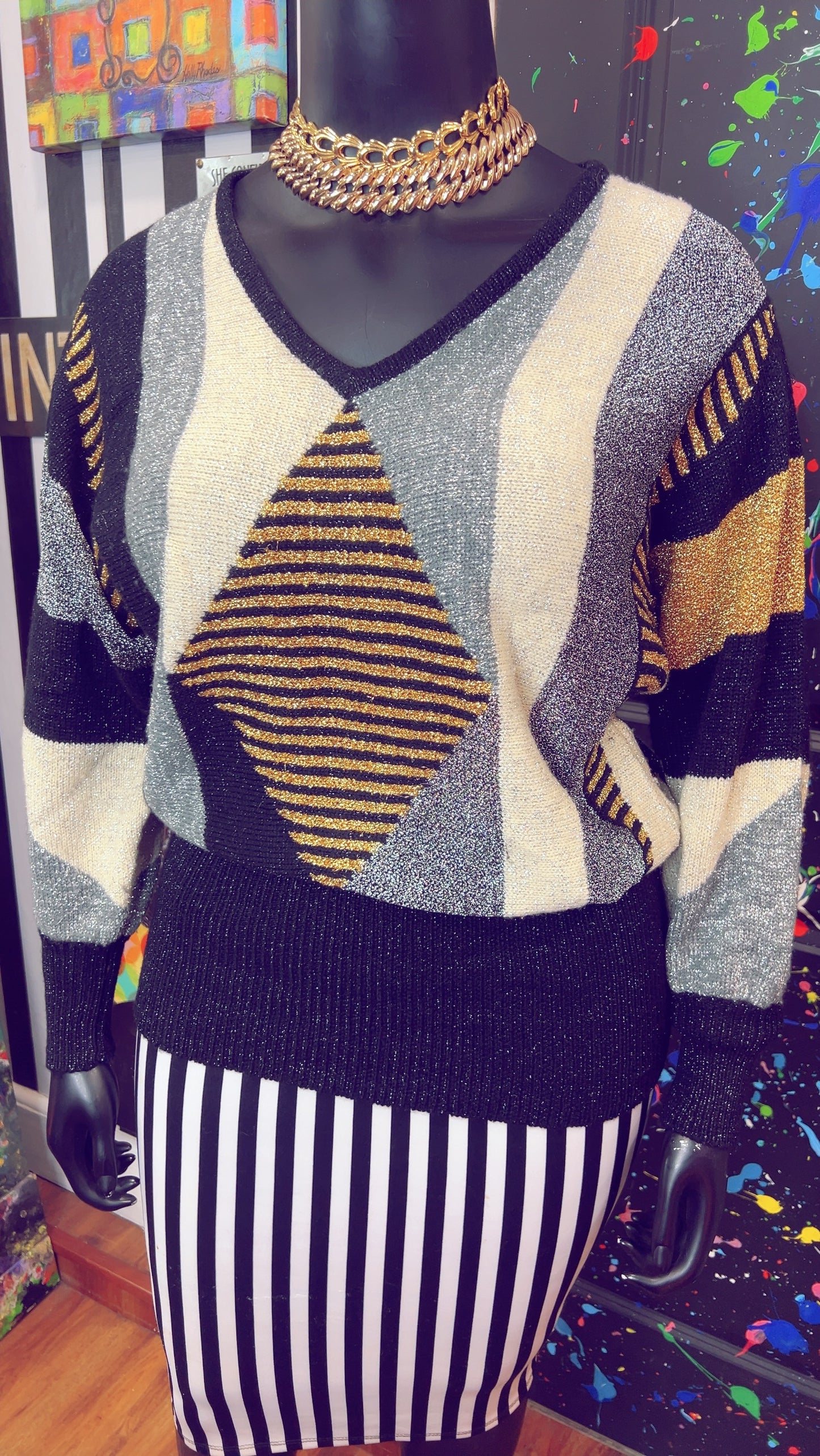 Vintage IB Diffusion Gold & Black Sweater (18)