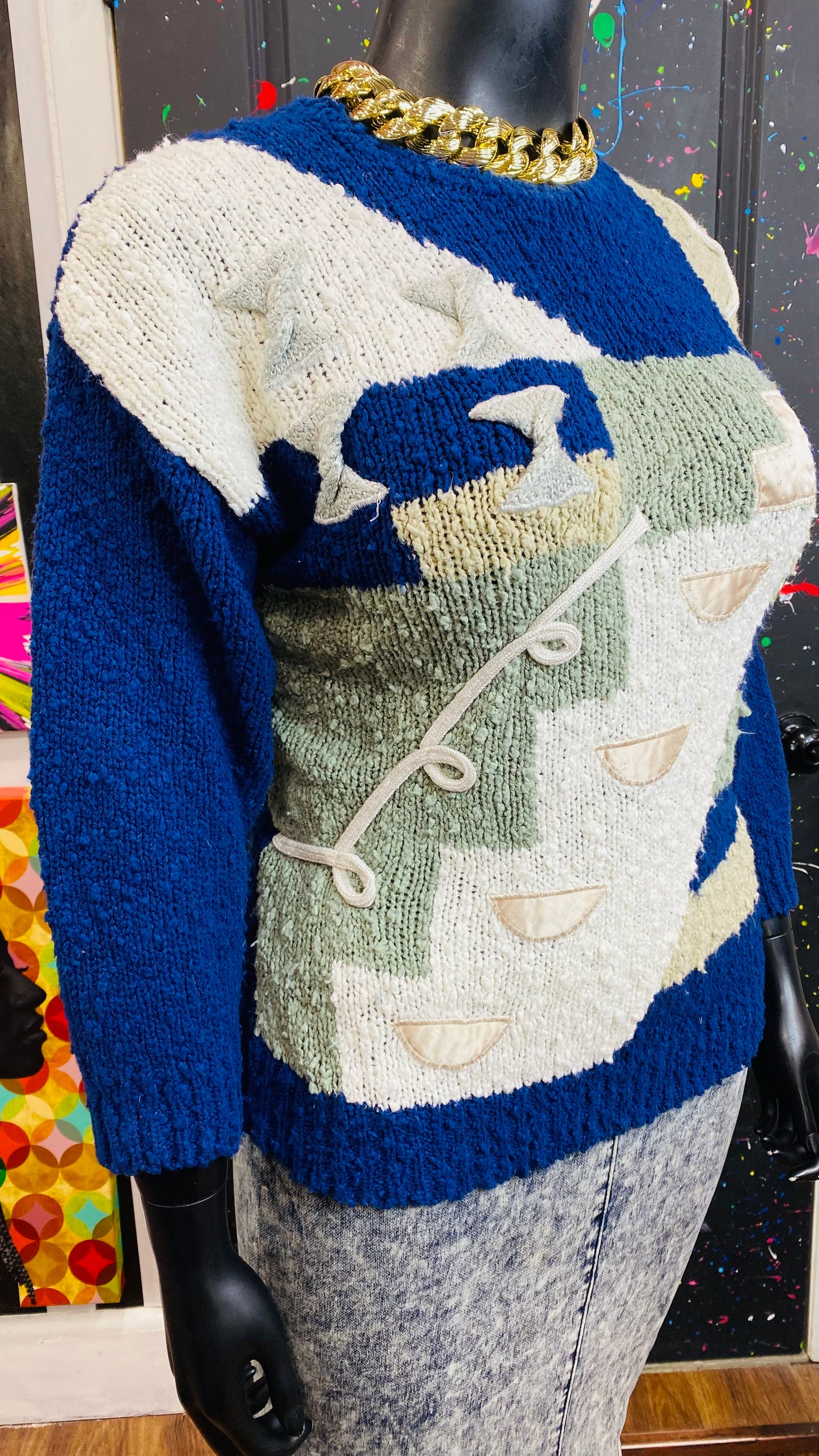 Vintage Abstract Navy Blue White & Beige Sweater (18)