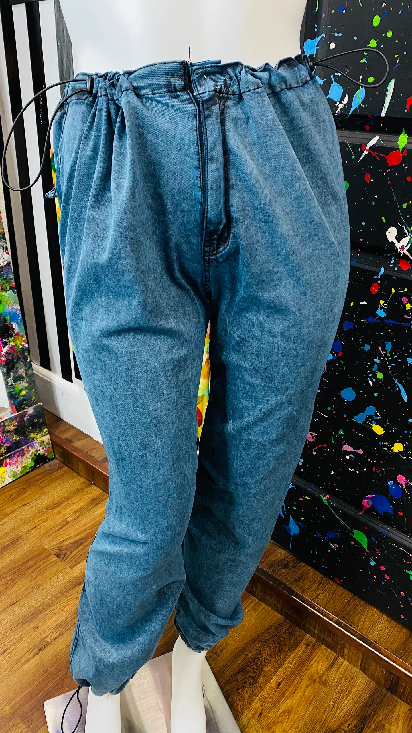 New w/ Tags Drawstring Waist & Ankle Jeans (20)