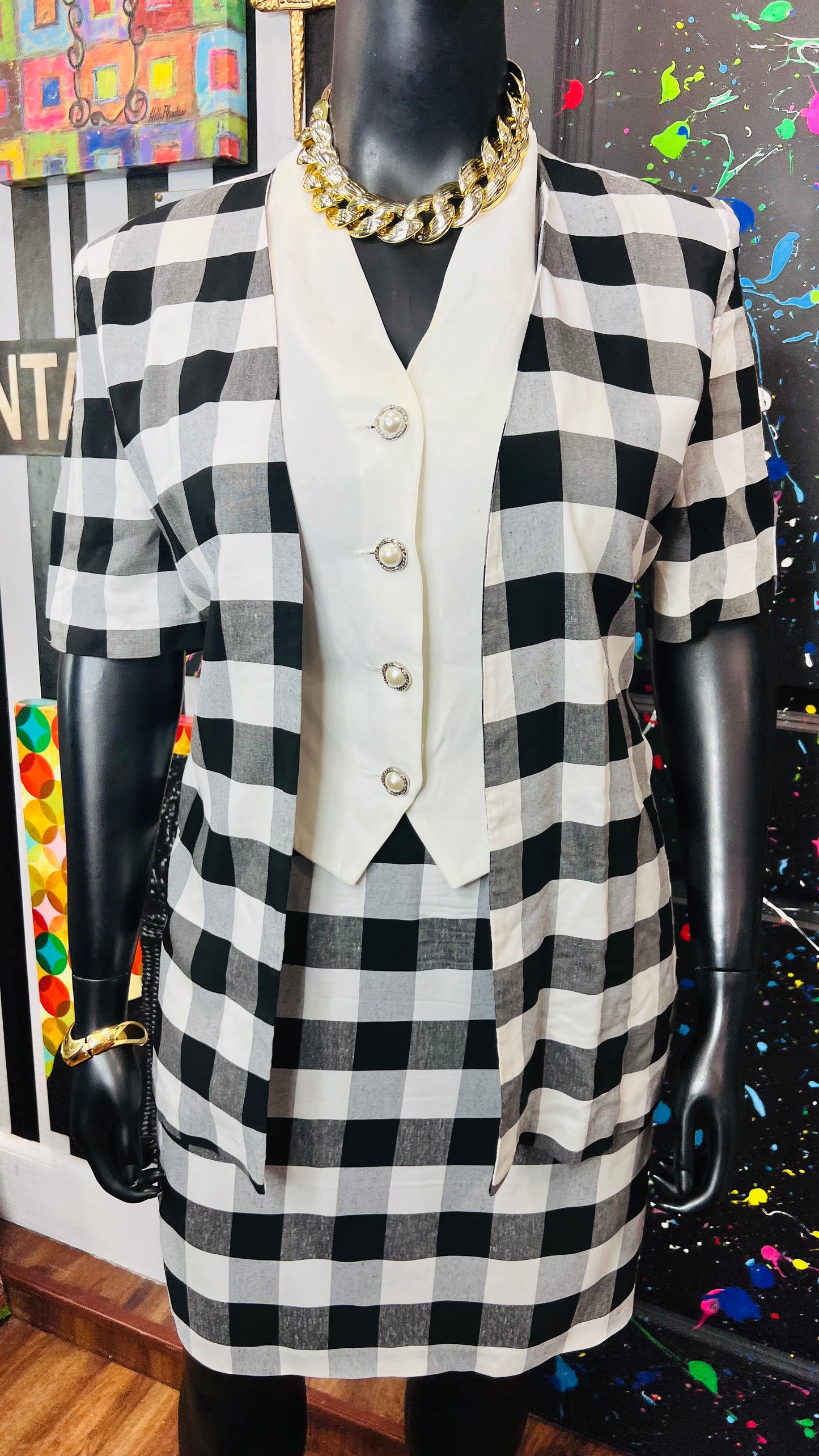 Vintage White & Black Checkered Skirt Suit (14)