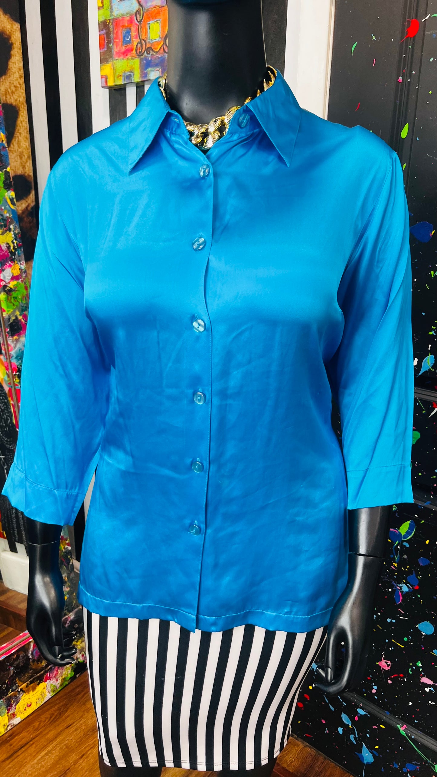 Vintage 100% Silk Blue Blouse (18)
