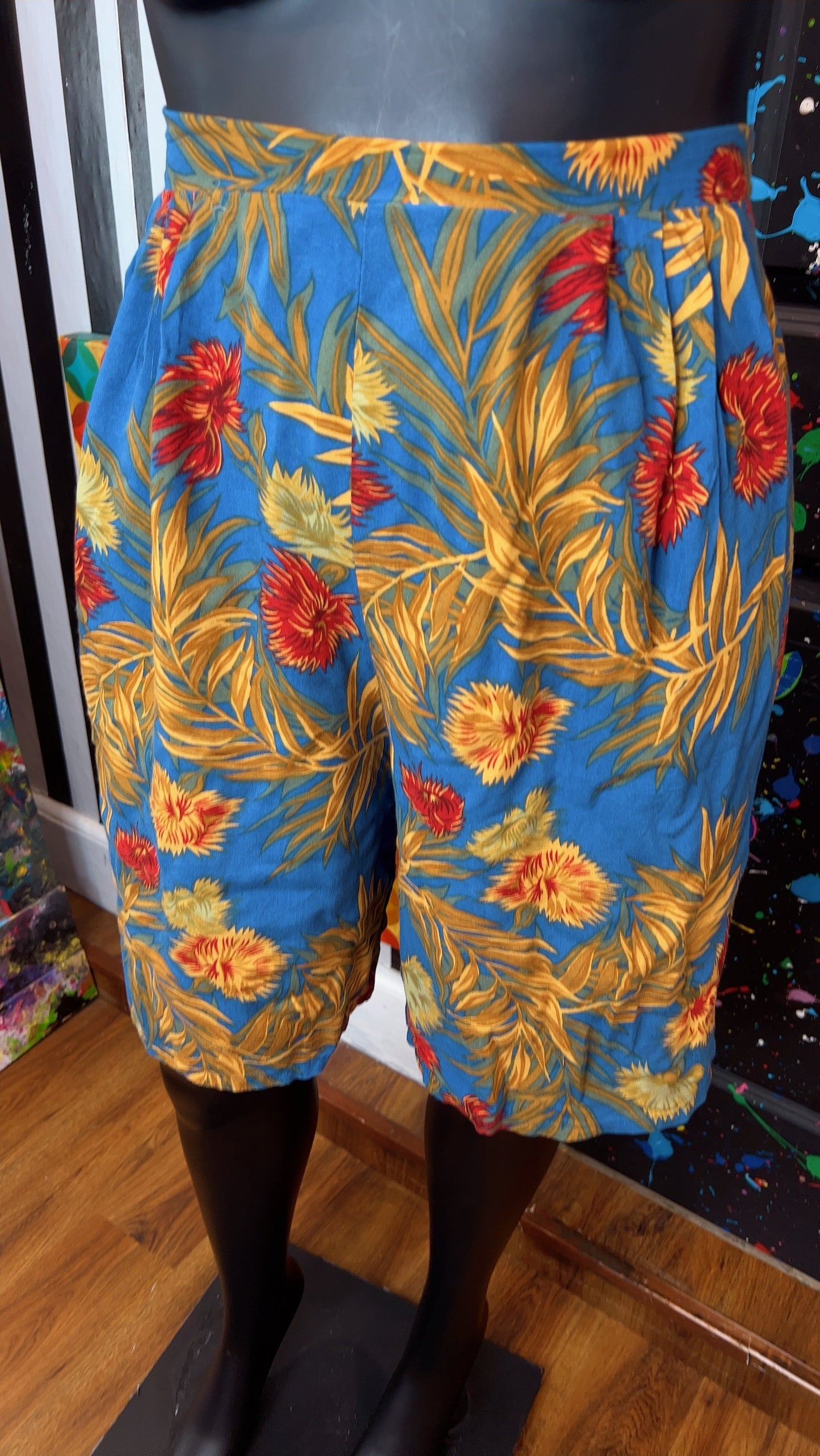 Vintage Rayon Floral Shorts (18)