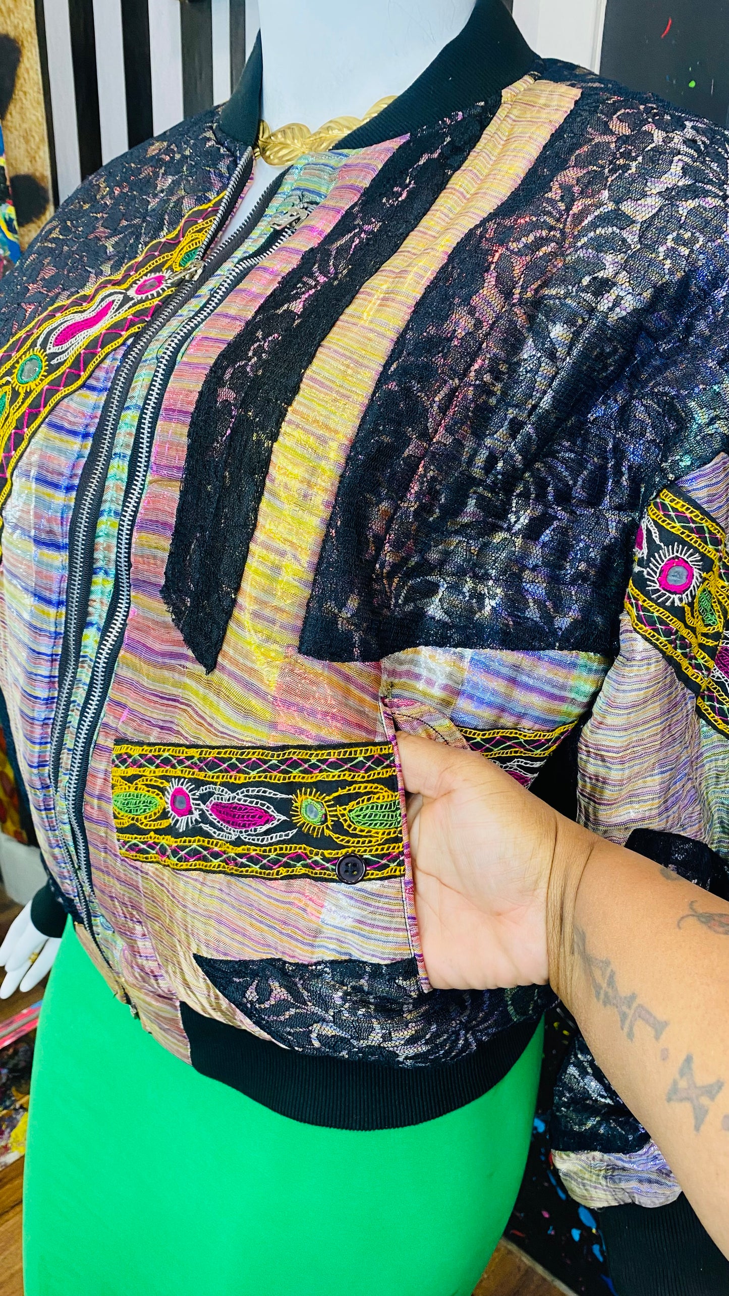 Vintage Abstract Lace Puffer Jacket (22)