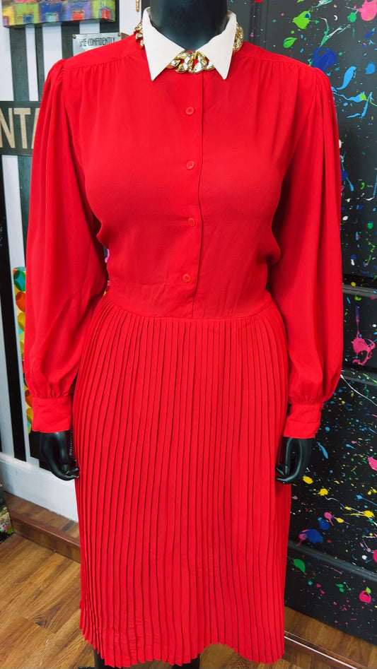 Vintage Red & White Pleated Bottom Dress (18)