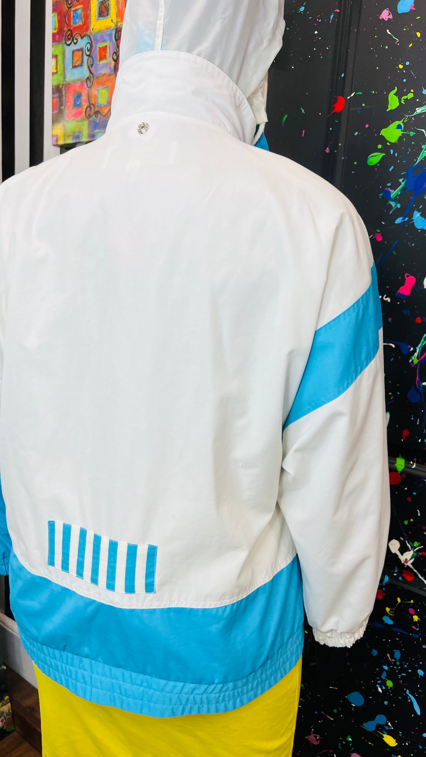 Vintage White & Blue Jacket w/ Stripes (14)