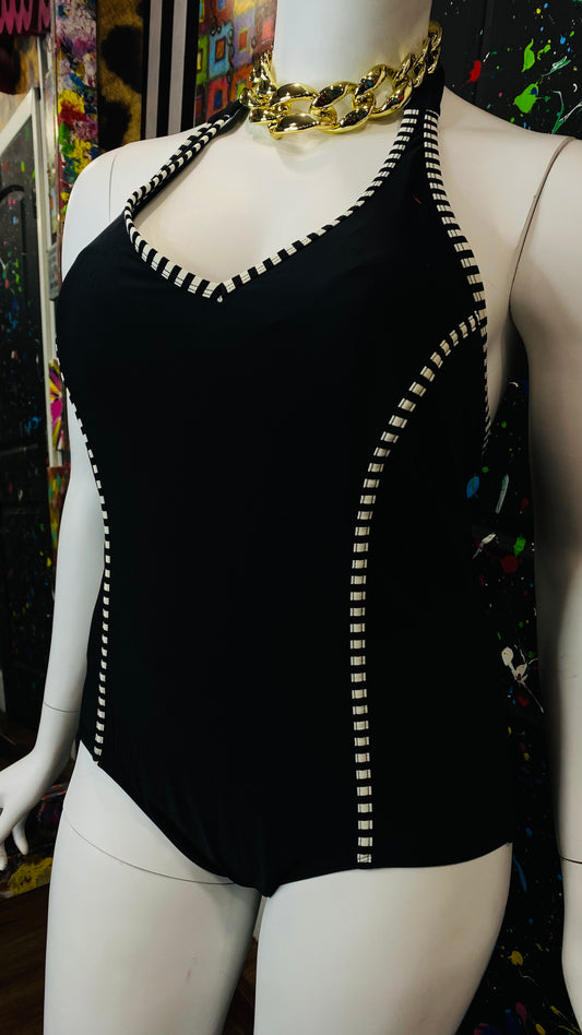 Vintage Black & White Swimsuit (18W/20W)