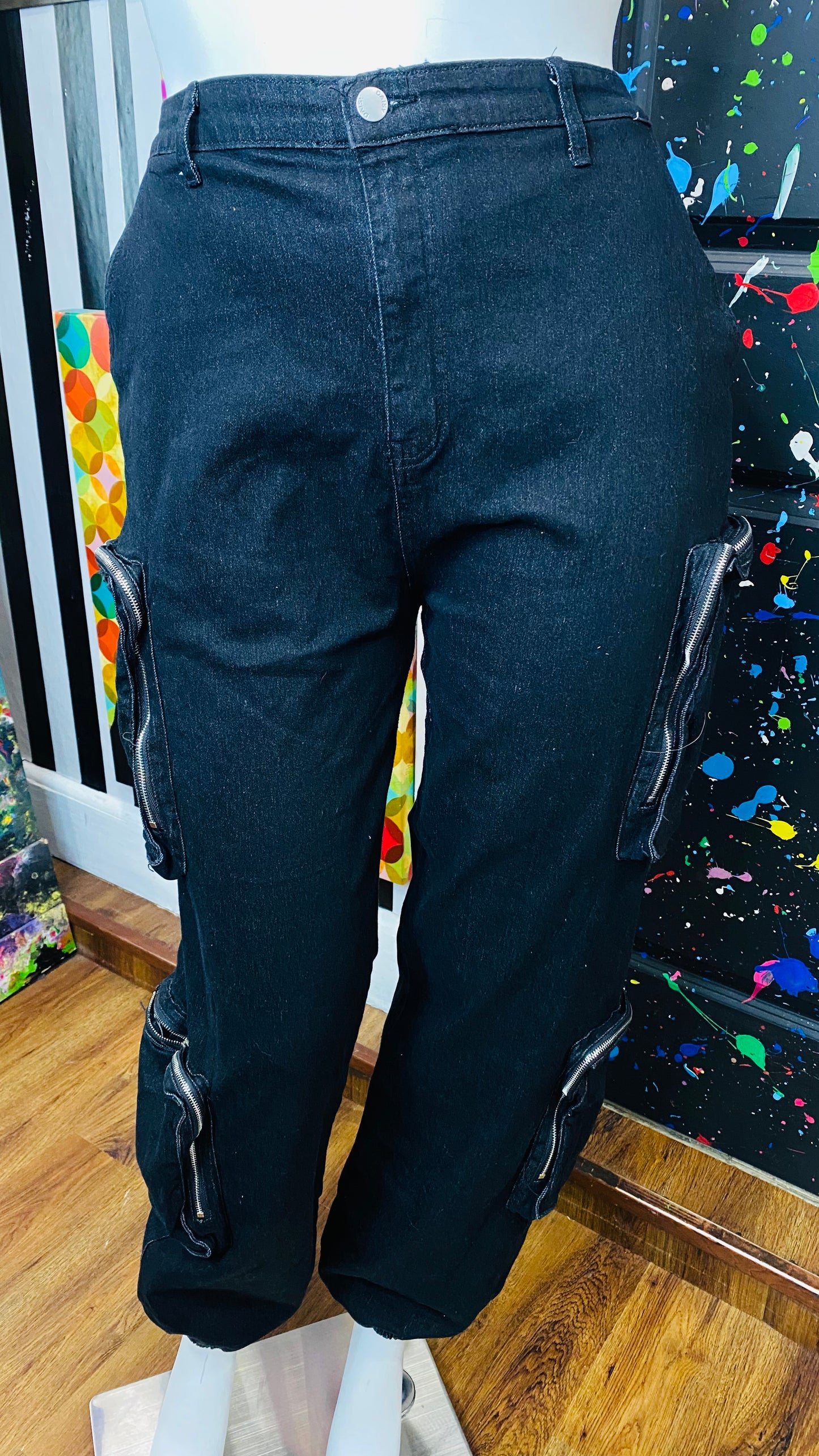 Black Cargo Pants- Has Stretch (20)