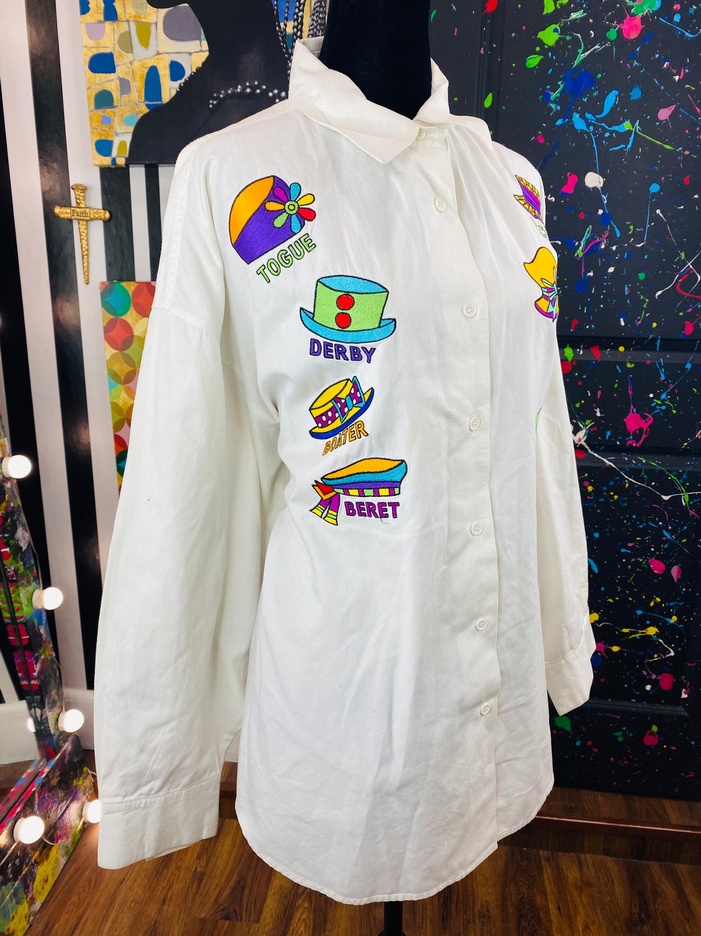 Vintage Hat Print Long Sleeve Blouse (22)