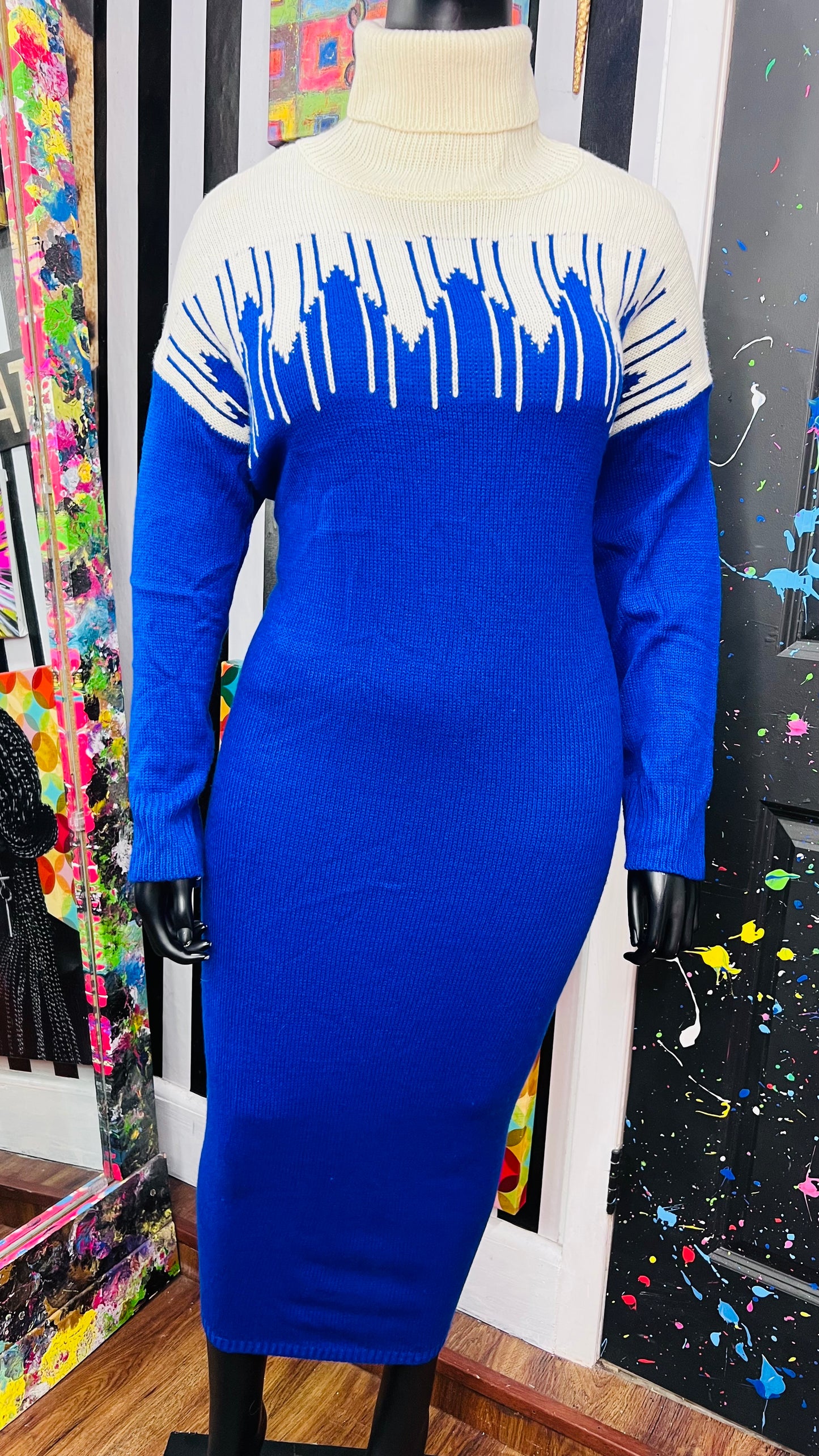 Vintage Blue & Cream Sweater Dress (24)