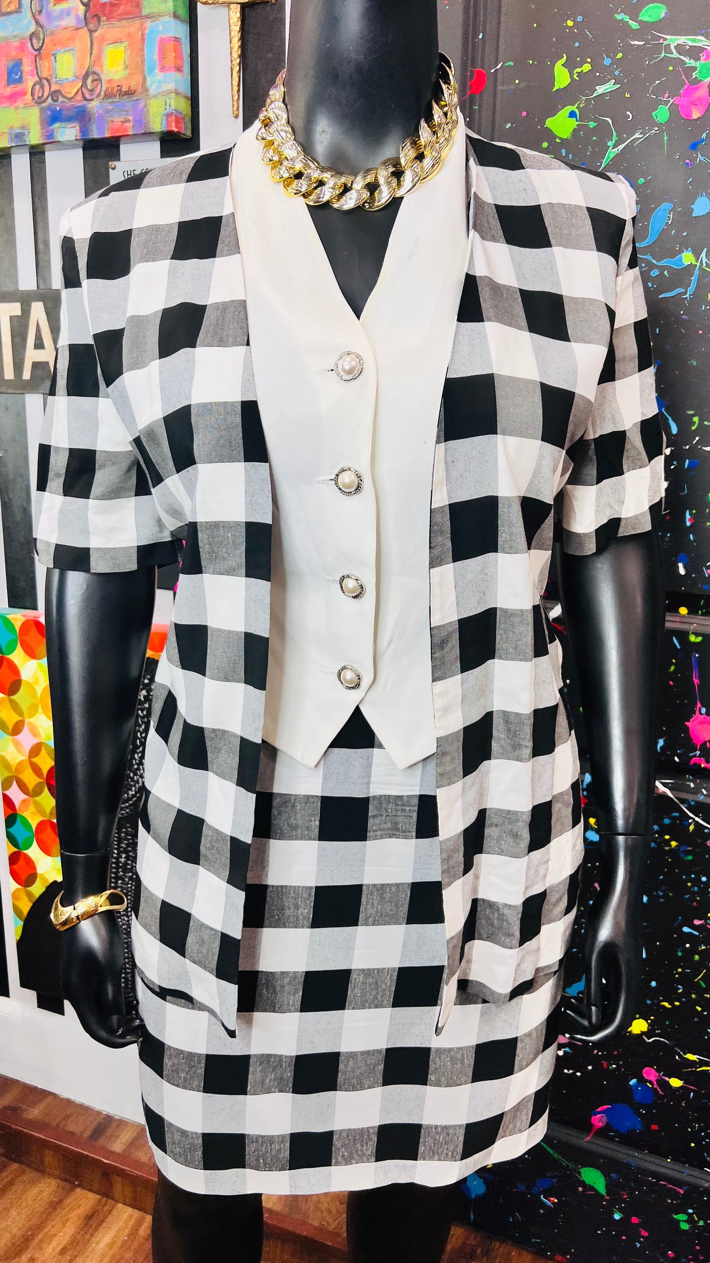 Vintage White & Black Checkered Skirt Suit (14)