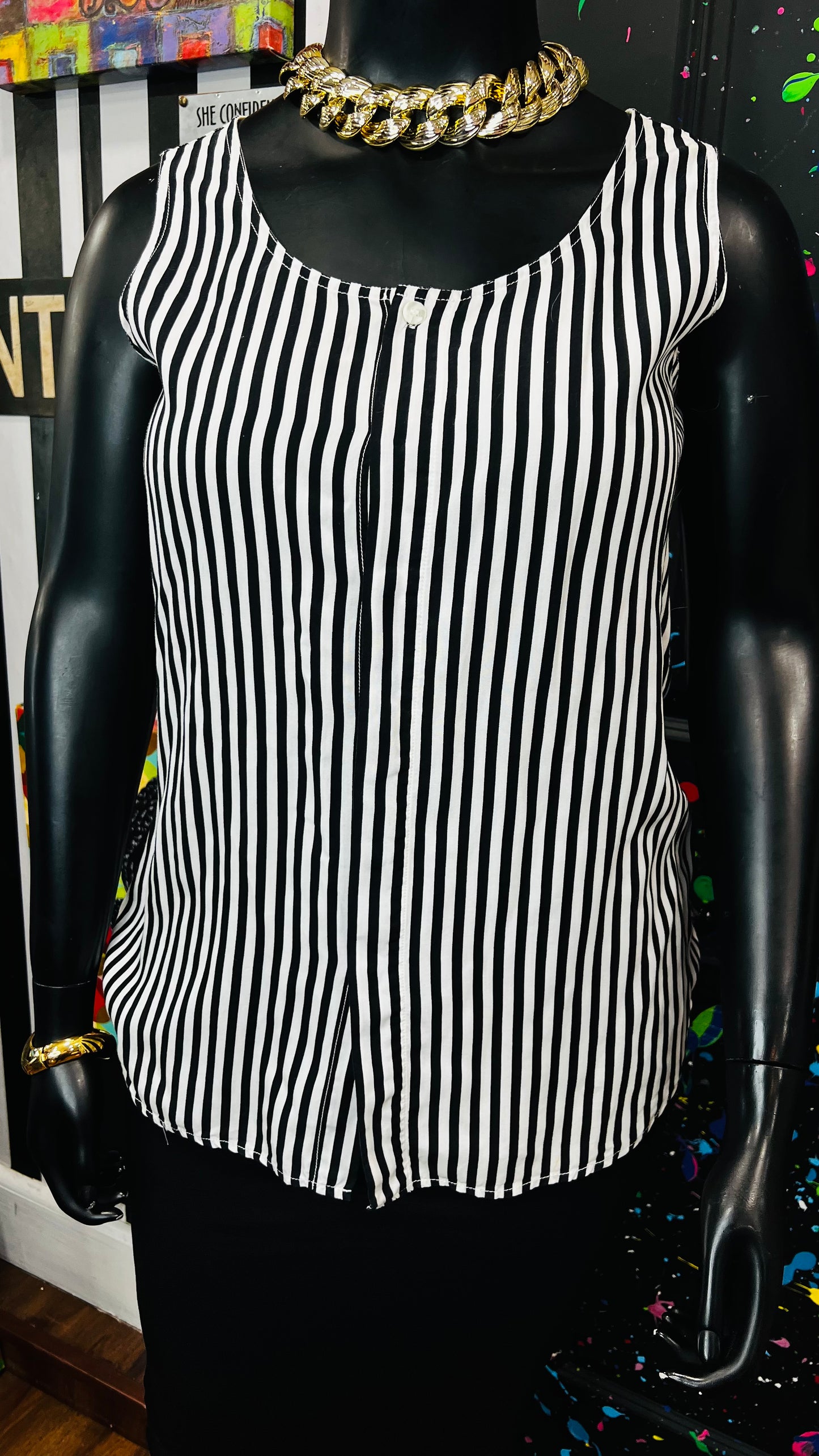 Vintage Sleeveless Black & White Blouse (12)
