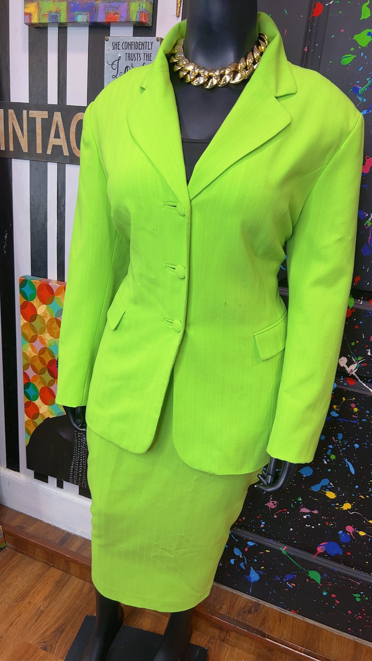 Vintage Green Skirt Suit (20)