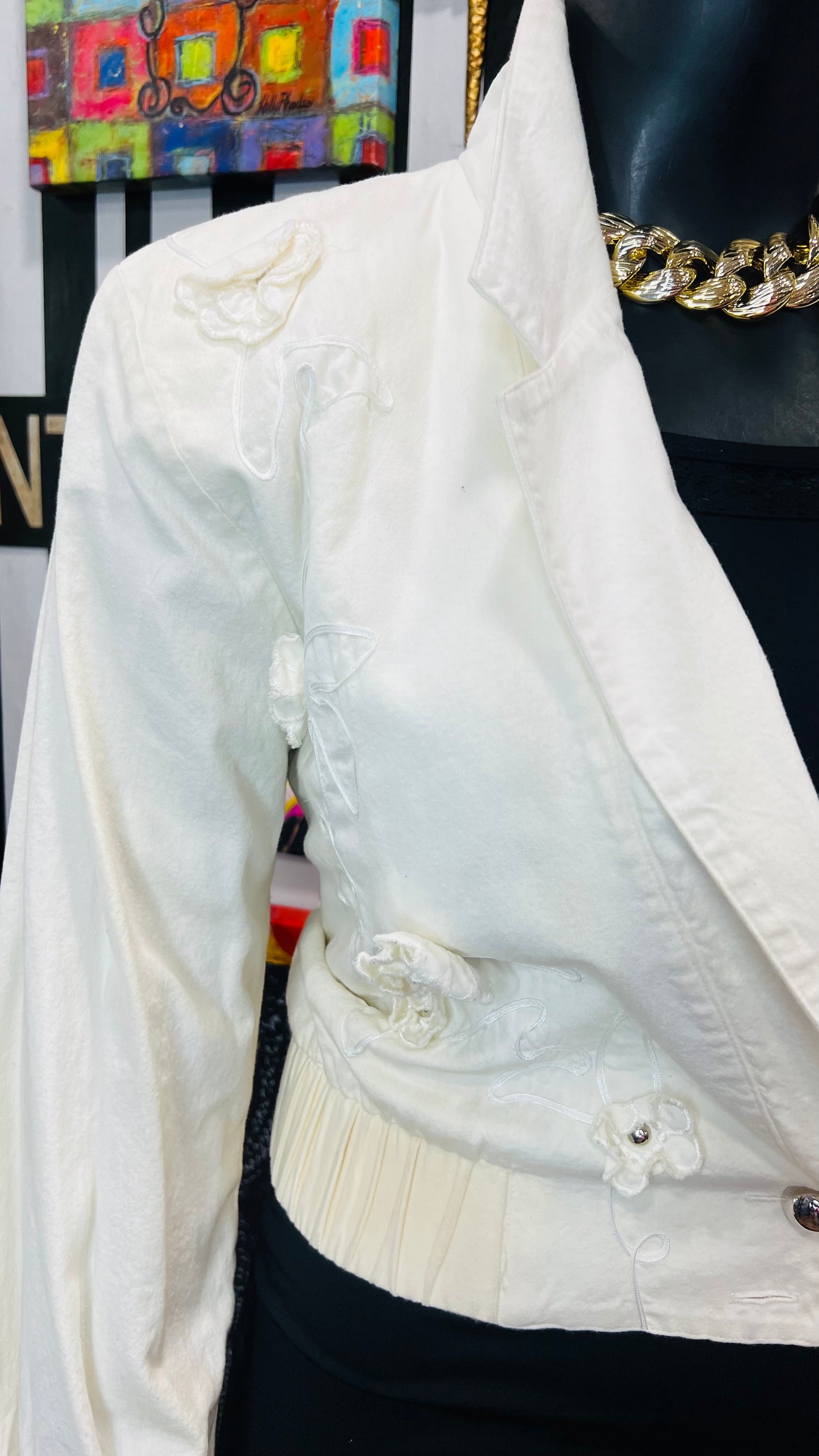 Vintage Crème Cropped Floral Jacket (12/14)
