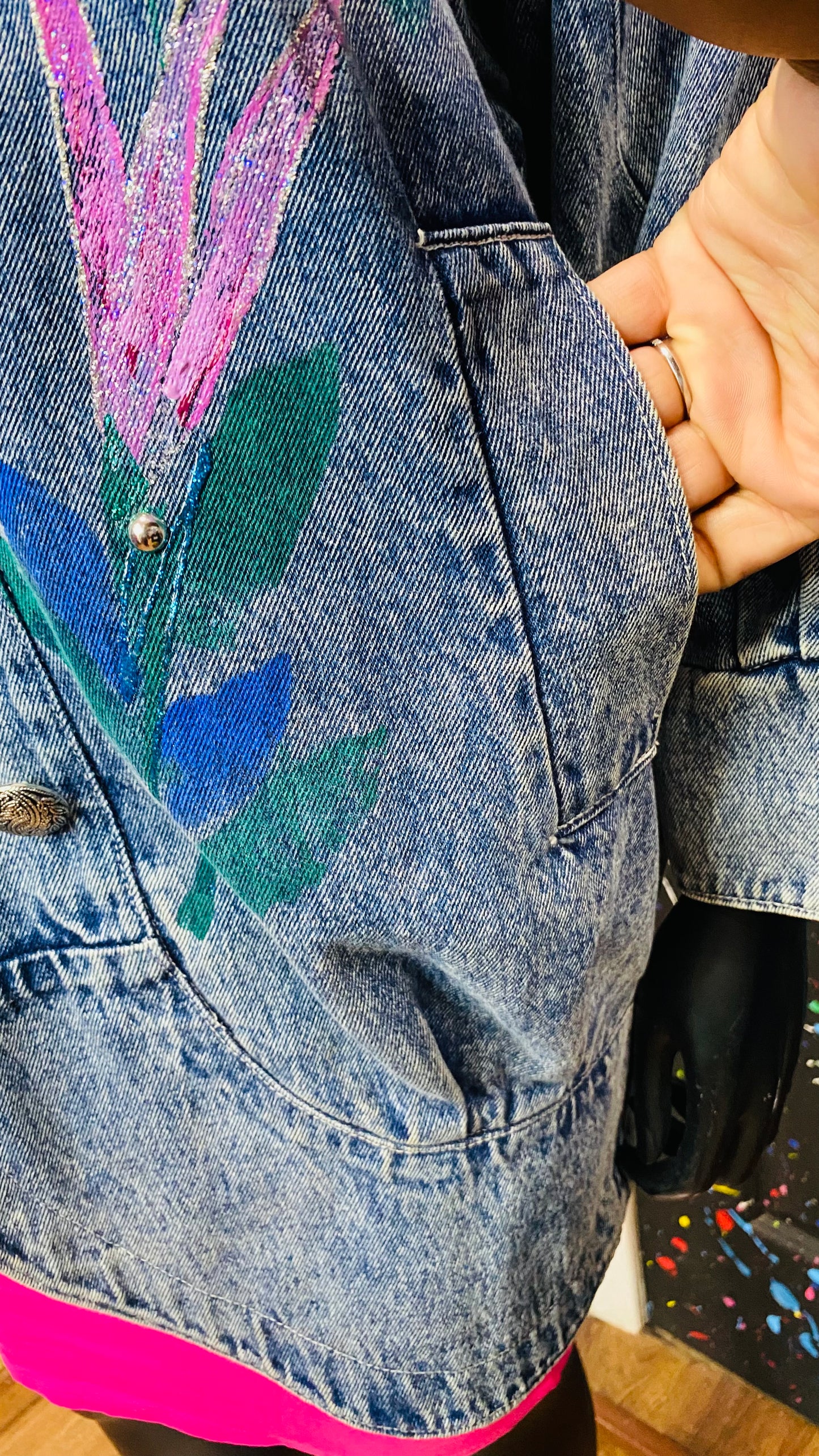 Plus size Vintage Stone Wash Hand Painted Denim Jacket (14)
