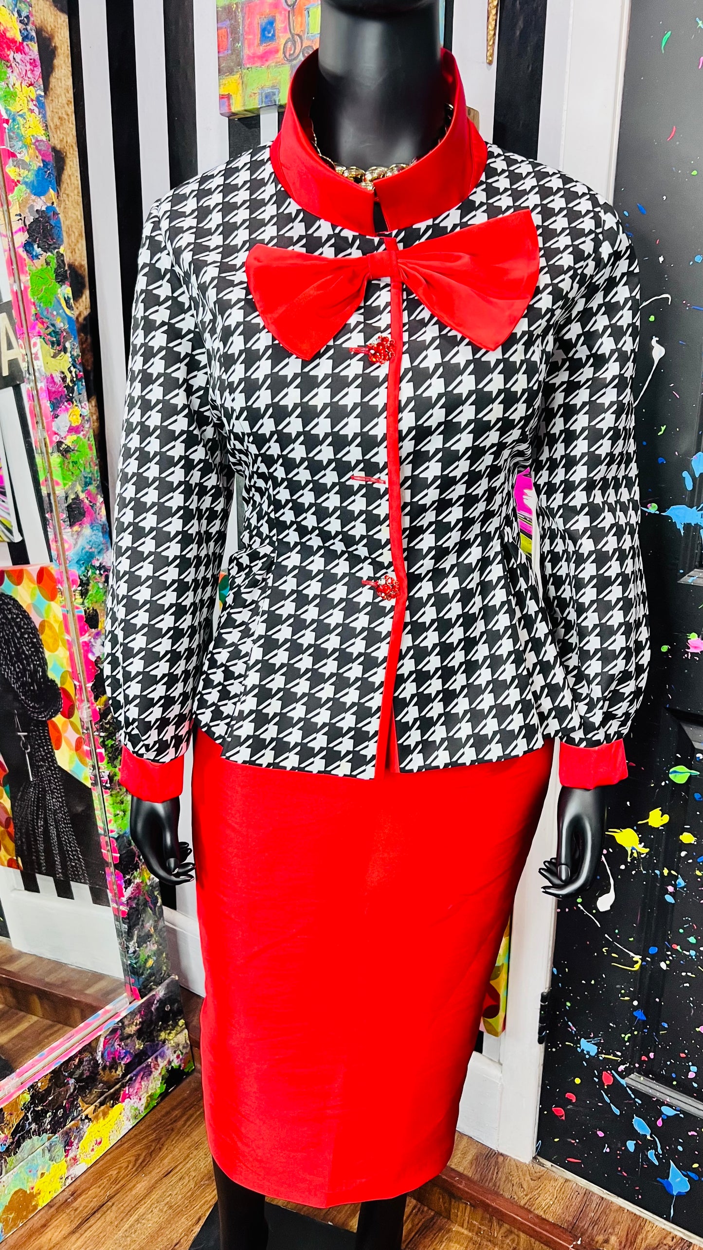 Houndstooth Peplum Waist Skirt Suit (18W)