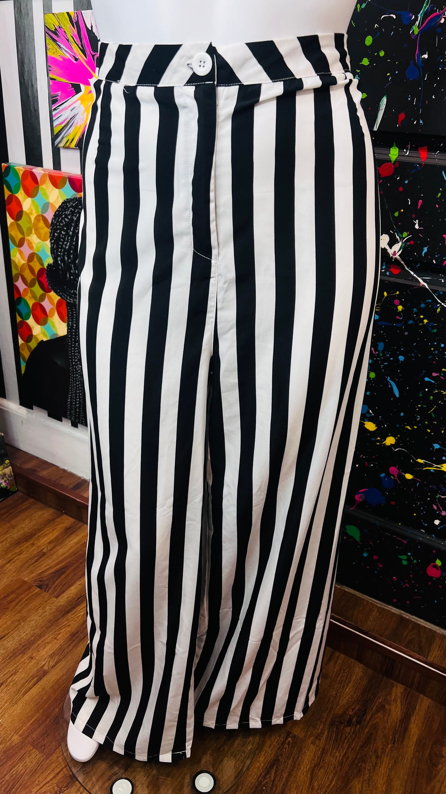 Black & White Striped Wide Legged Pants (24)