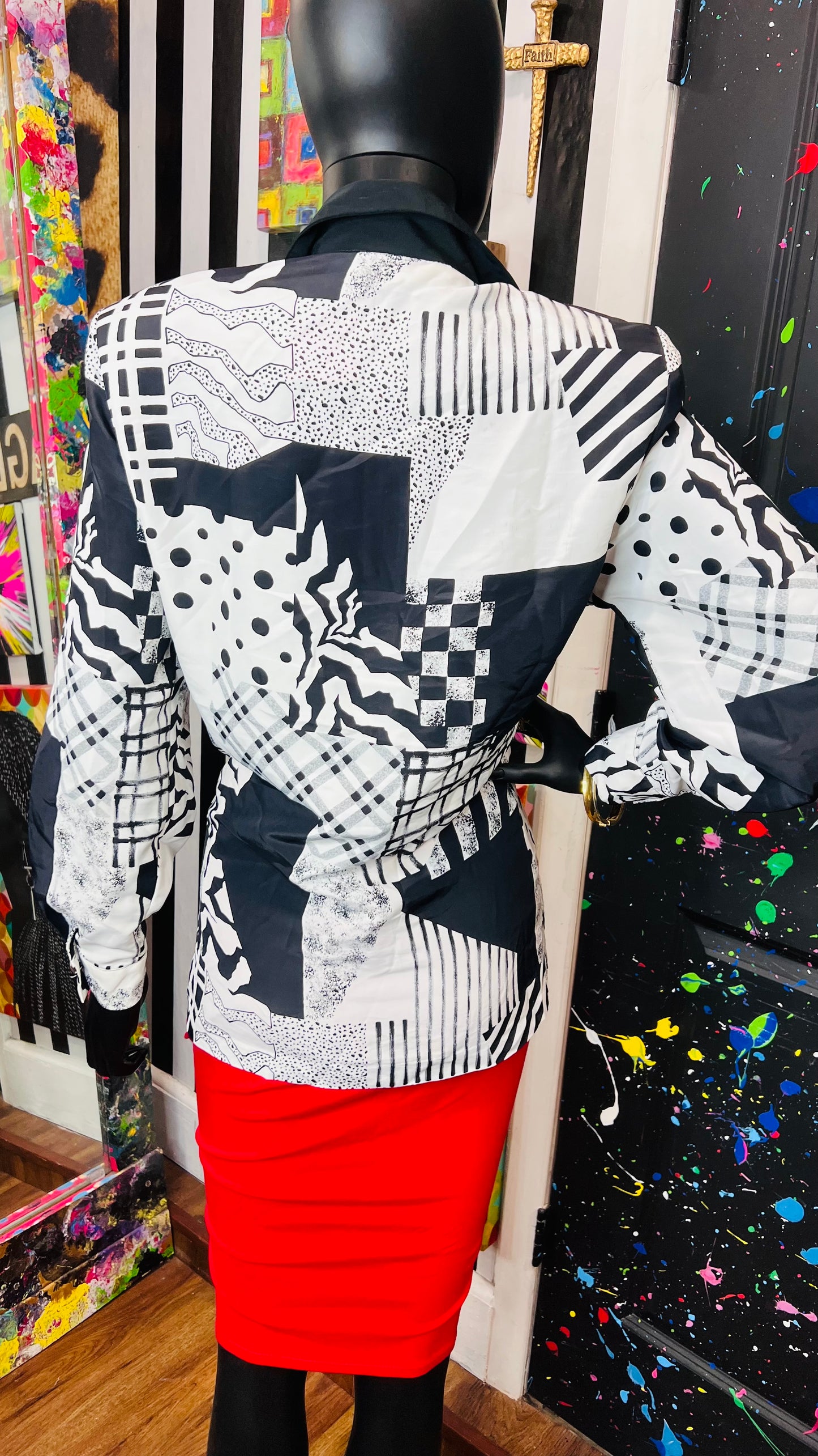 Vintage Black & White Abstract Blouse (14)