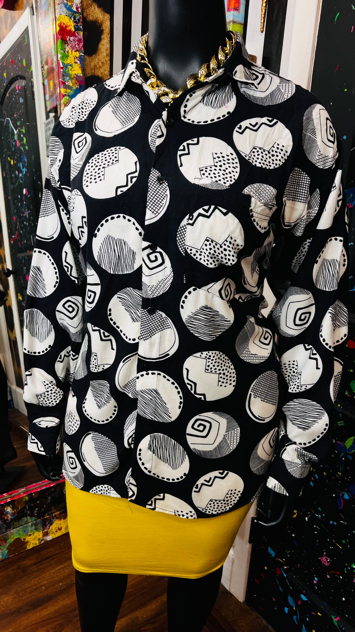 Vintage Black & White Circle Blouse (20)