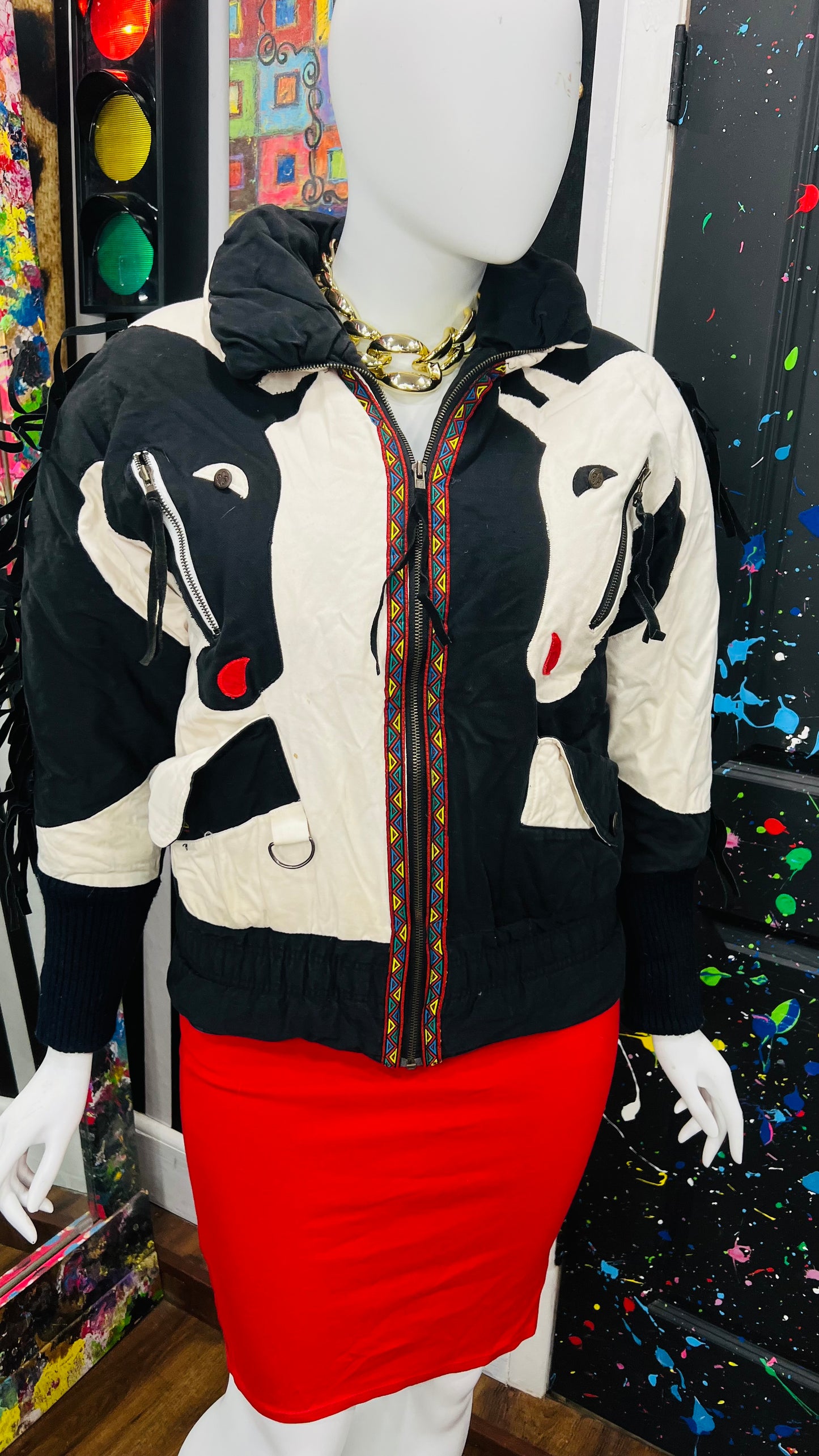 Vintage Gallery Black & White Horse Puffer Coat (14)