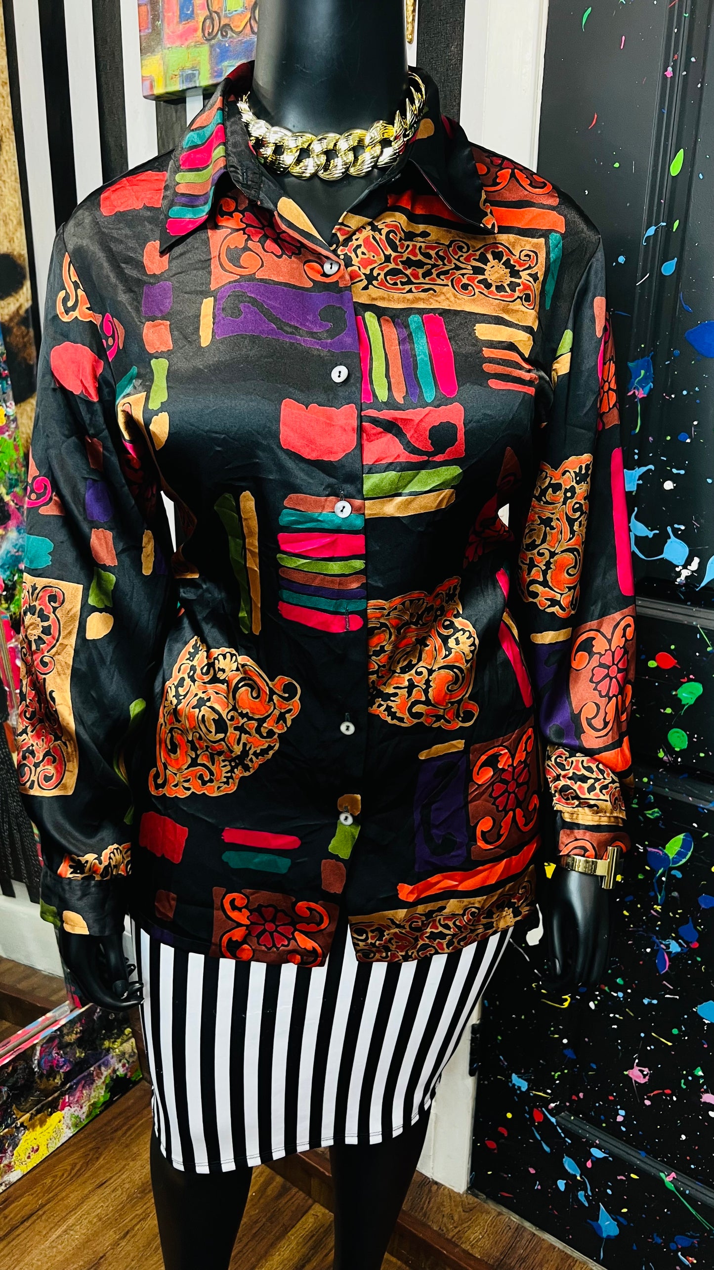 Vintage Abstract Long Sleeve Blouse (18/20)