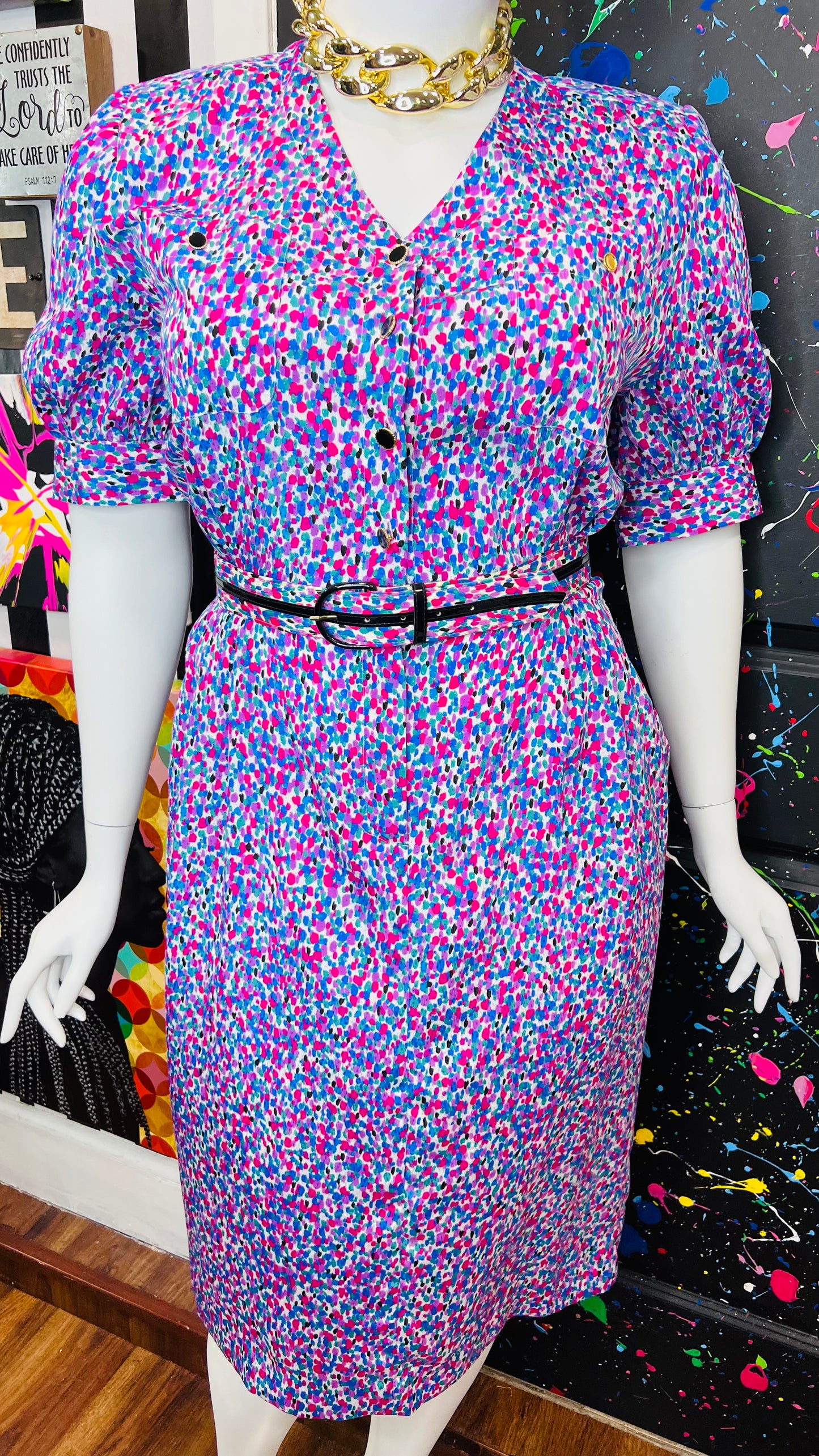 Vintage Belted Dress w/ Pockets (16)