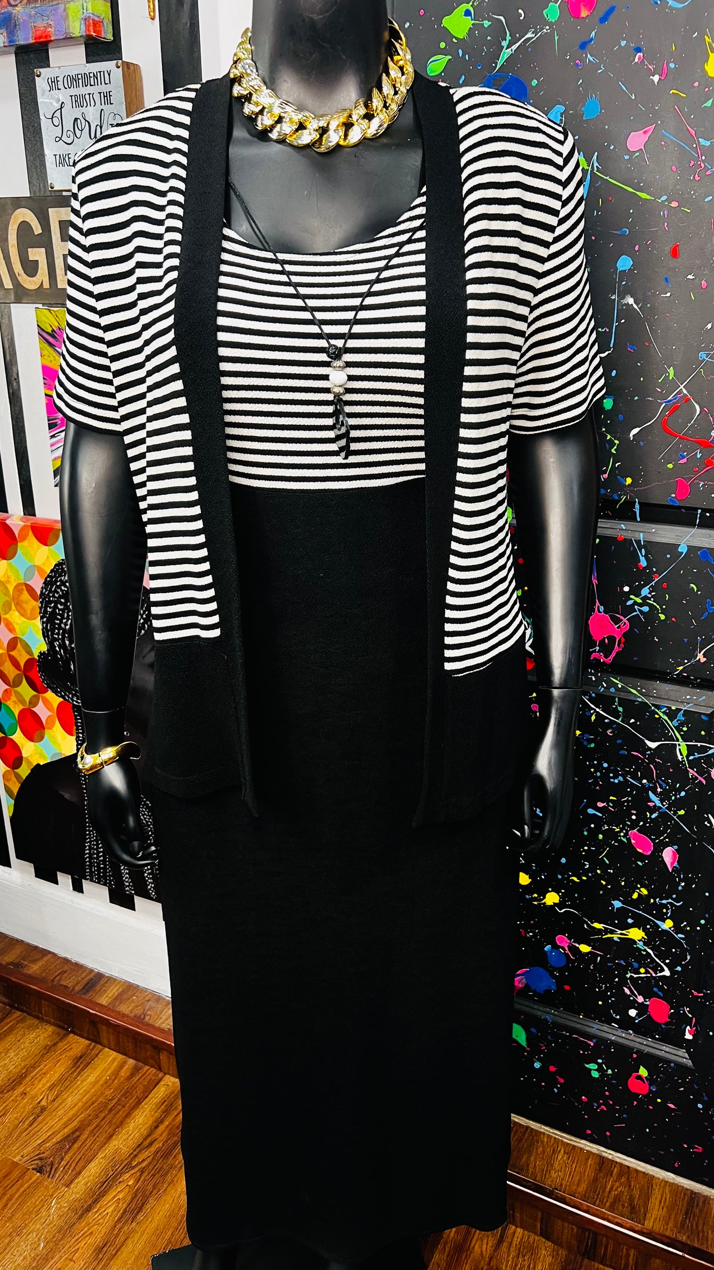 Vintage Black & White Striped Dress Set - Stretchy & Comfy (14)
