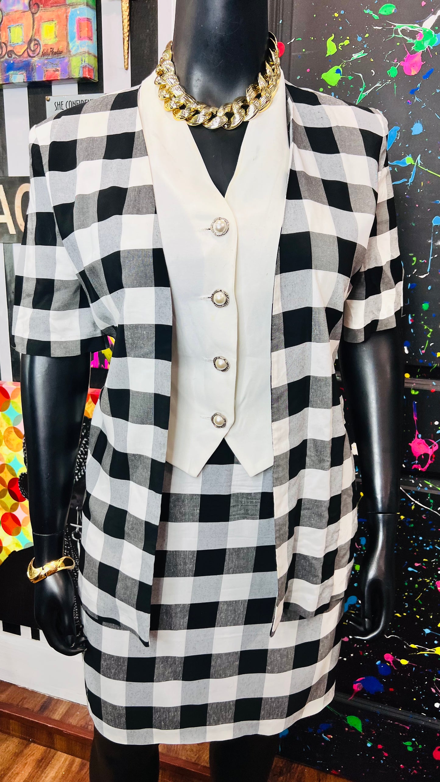 Vintage White & Black Checkered Skirt Suit (14)