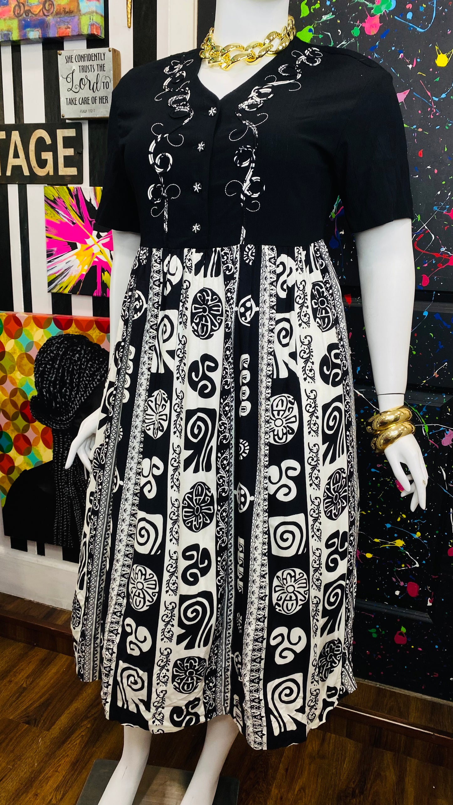 Vintage Black & White Dress (14)