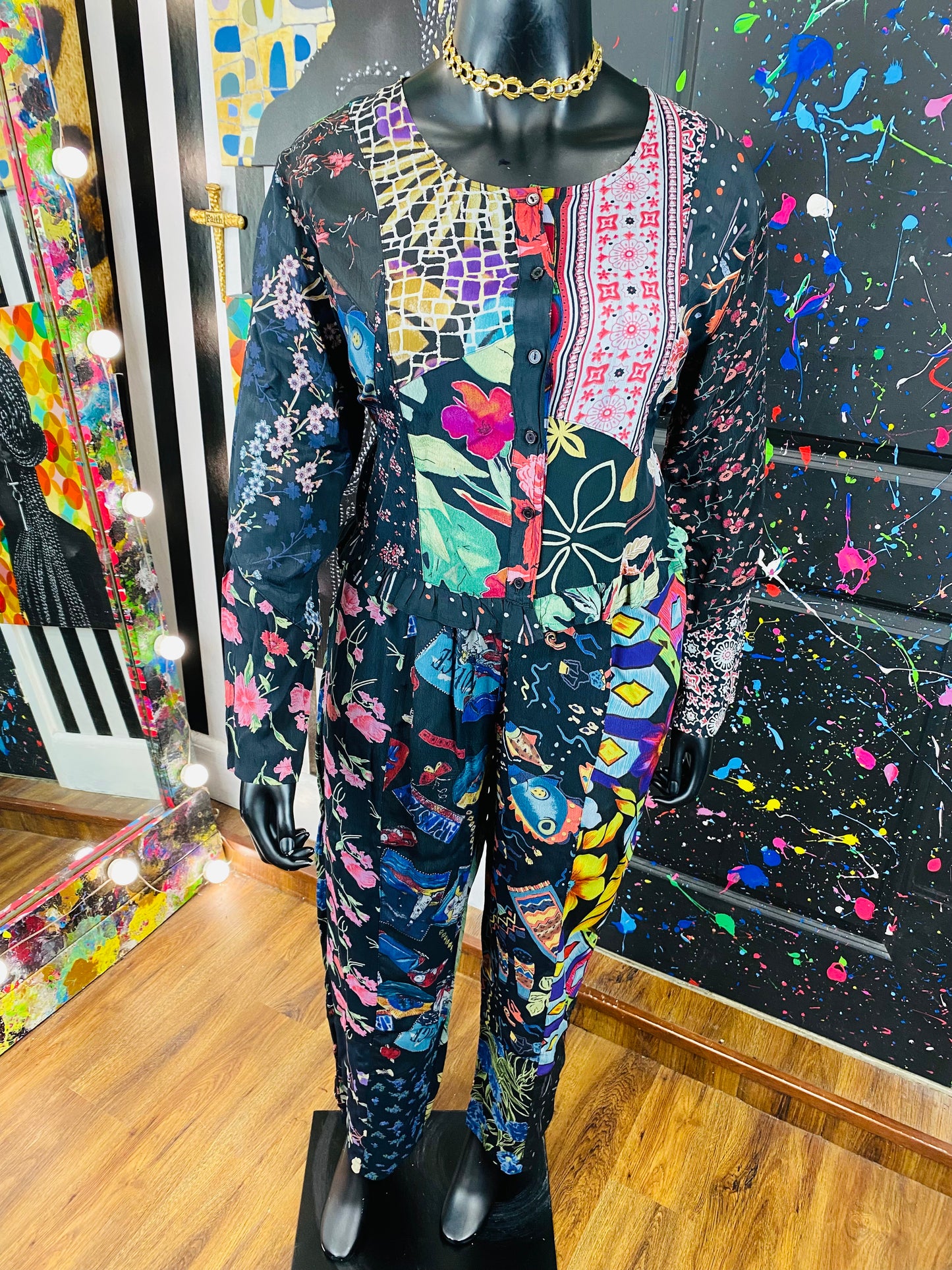 Vintage Scared Threads Pants Set