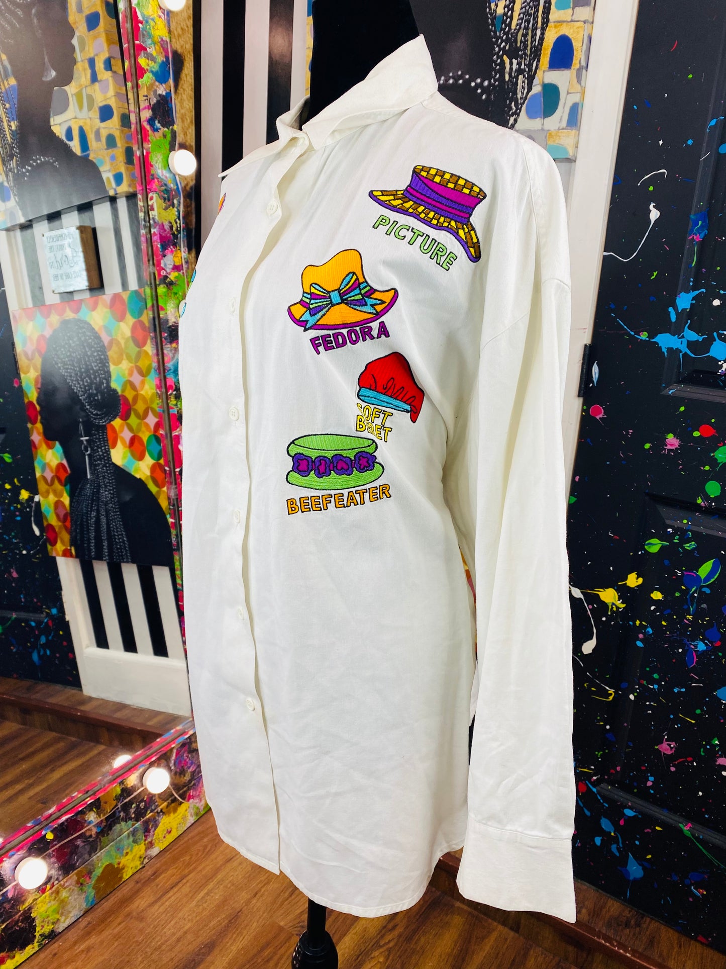 Vintage Hat Print Long Sleeve Blouse (22)