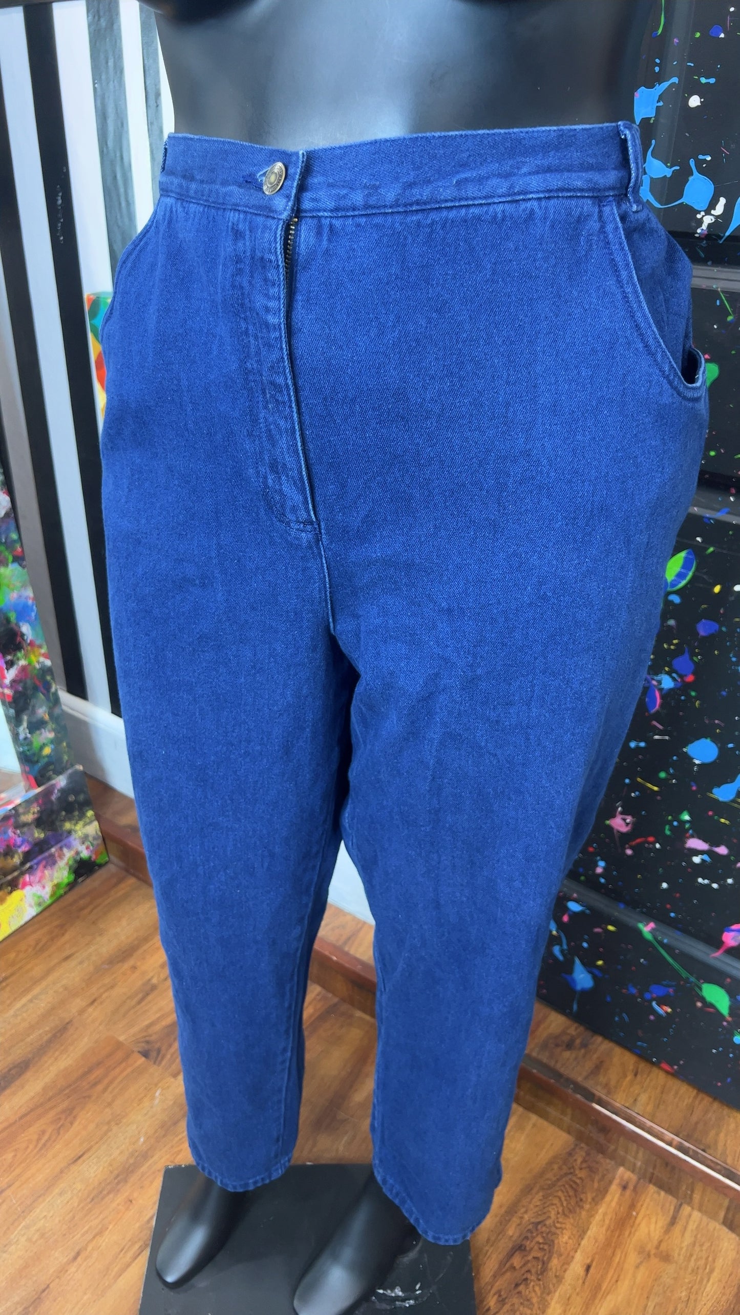 Vintage Blue Jeans (22W)