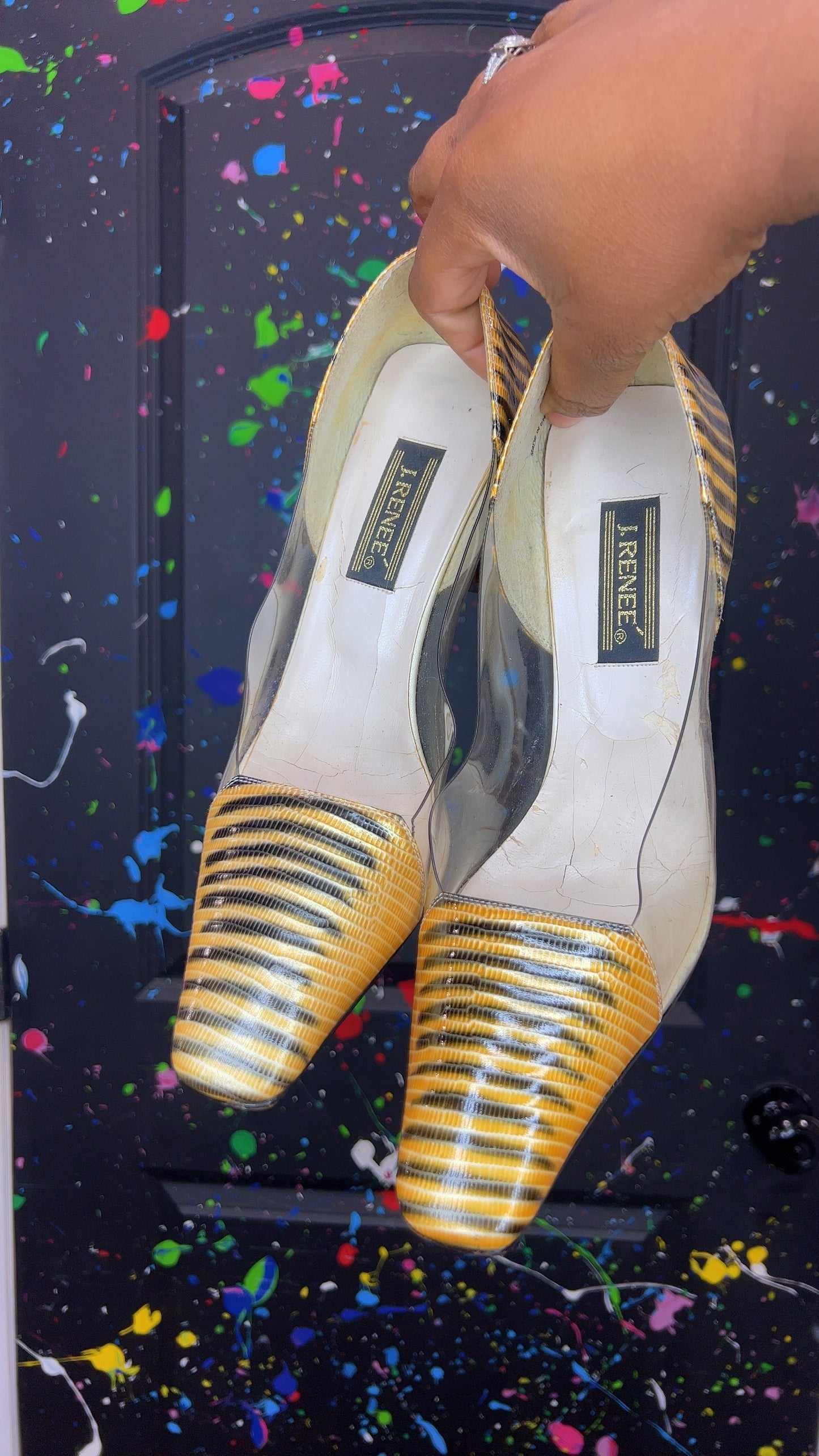 Vintage Clear Gold & Black Heels (11)
