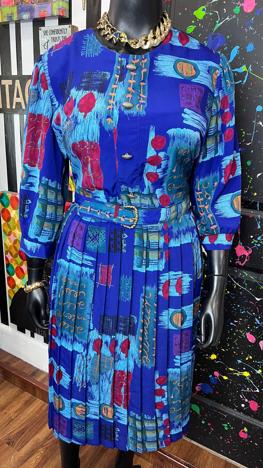 Vintage Abstract Print Dress w/ Belt (22)