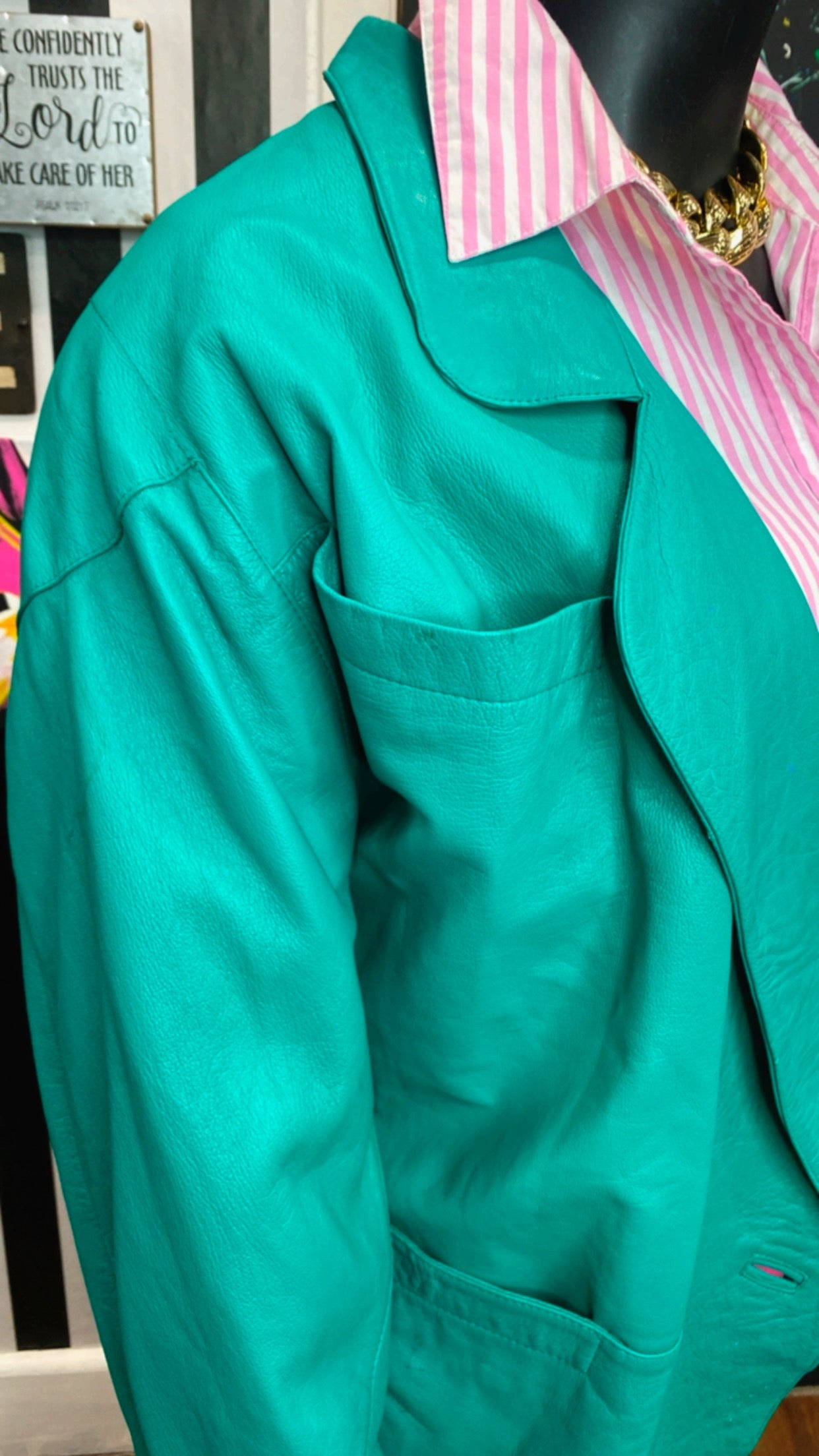 Plus Size Vintage Genuine Leather Teal Coat (22)