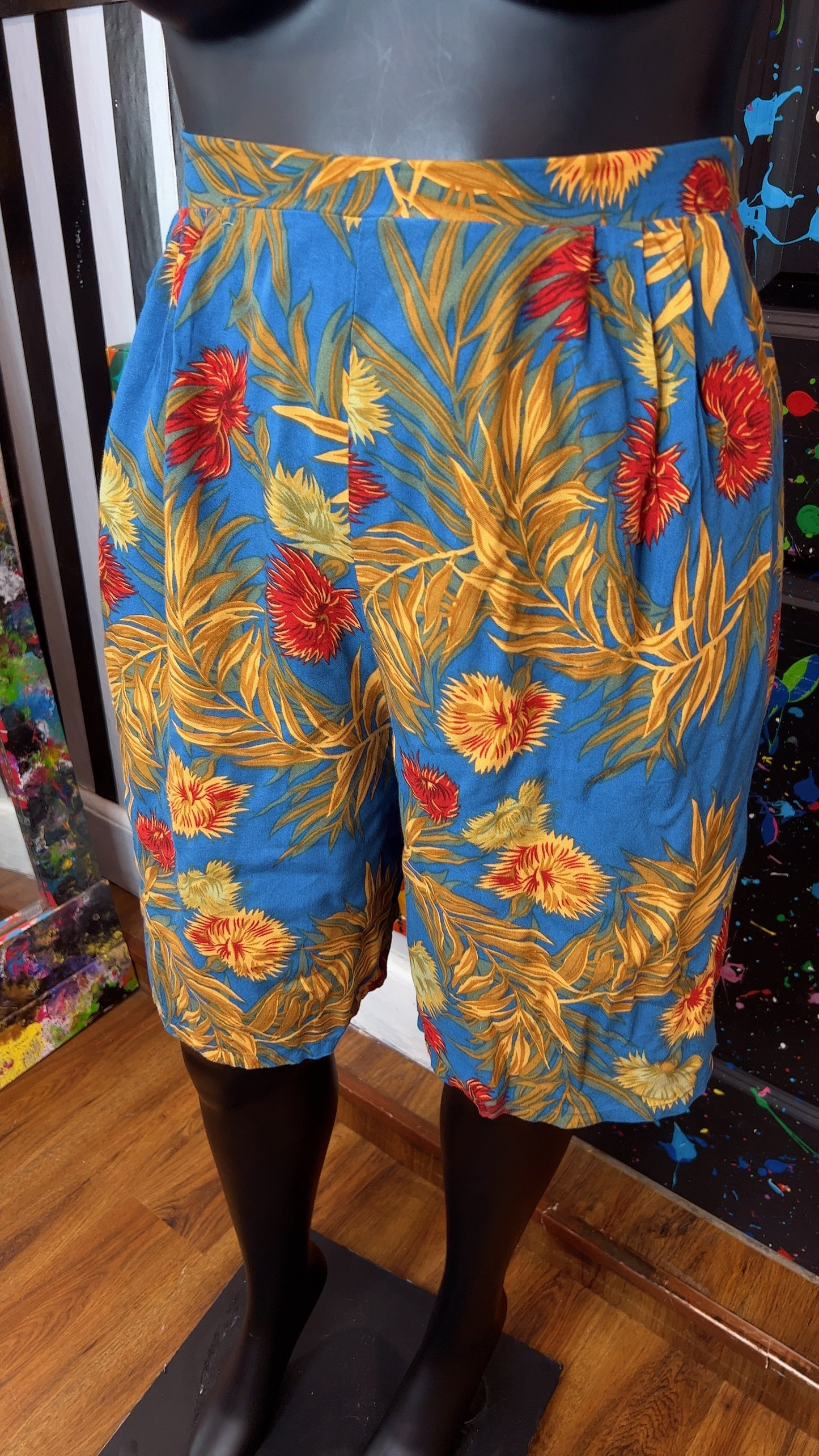 Vintage Rayon Floral Shorts (18)