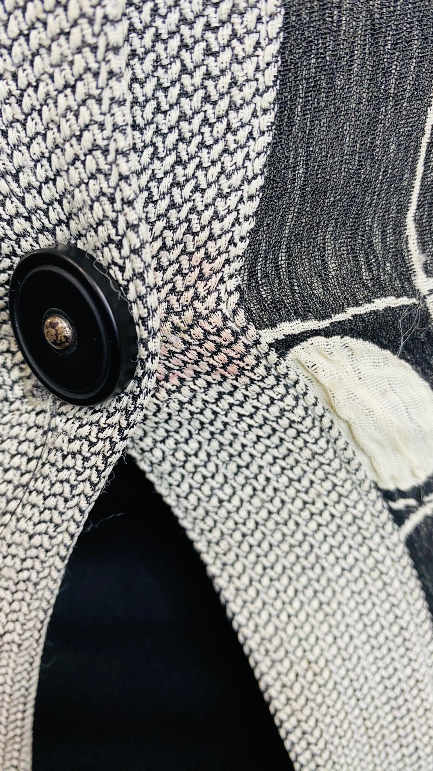 Vintage Black & Beige Blazer (12)