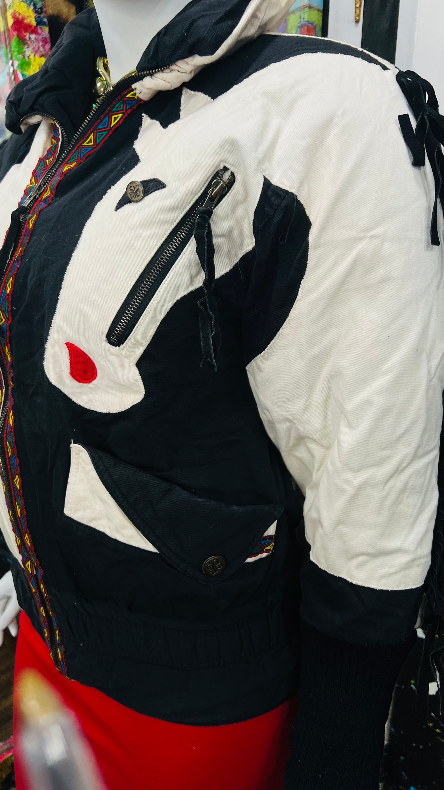 Vintage Gallery Black & White Horse Puffer Coat (14)