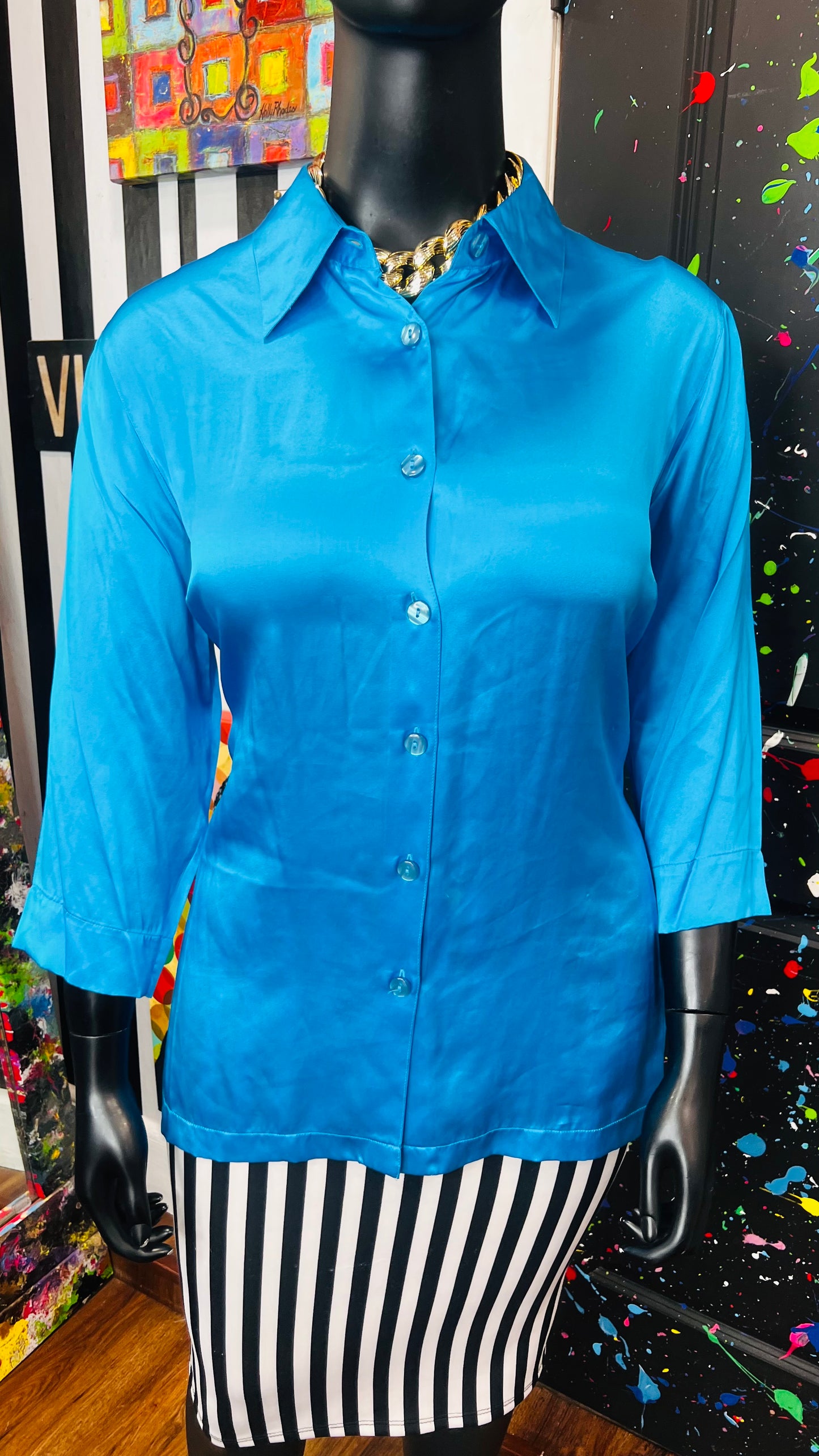Vintage 100% Silk Blue Blouse (18)