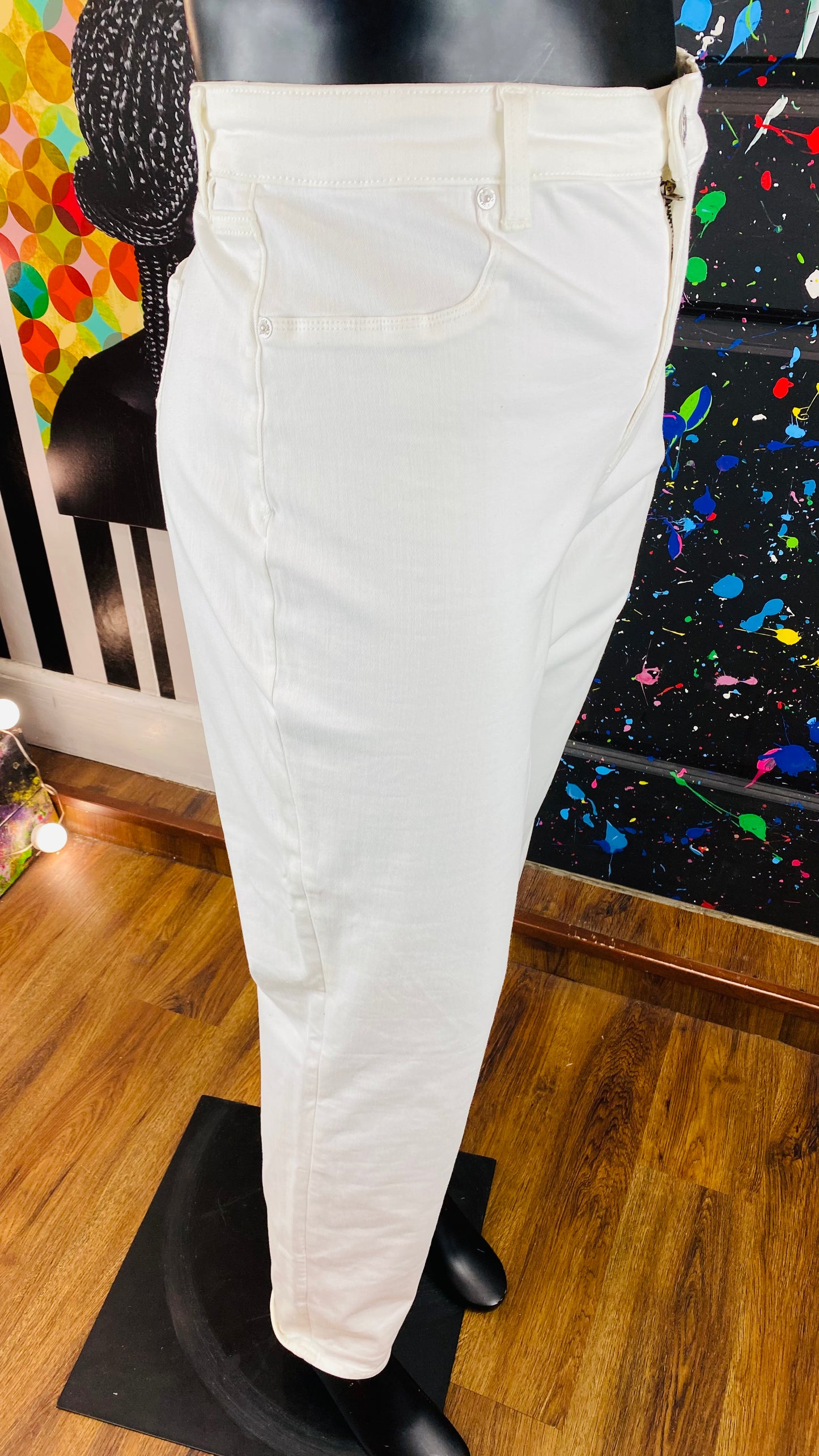 American Eagle White Jeans