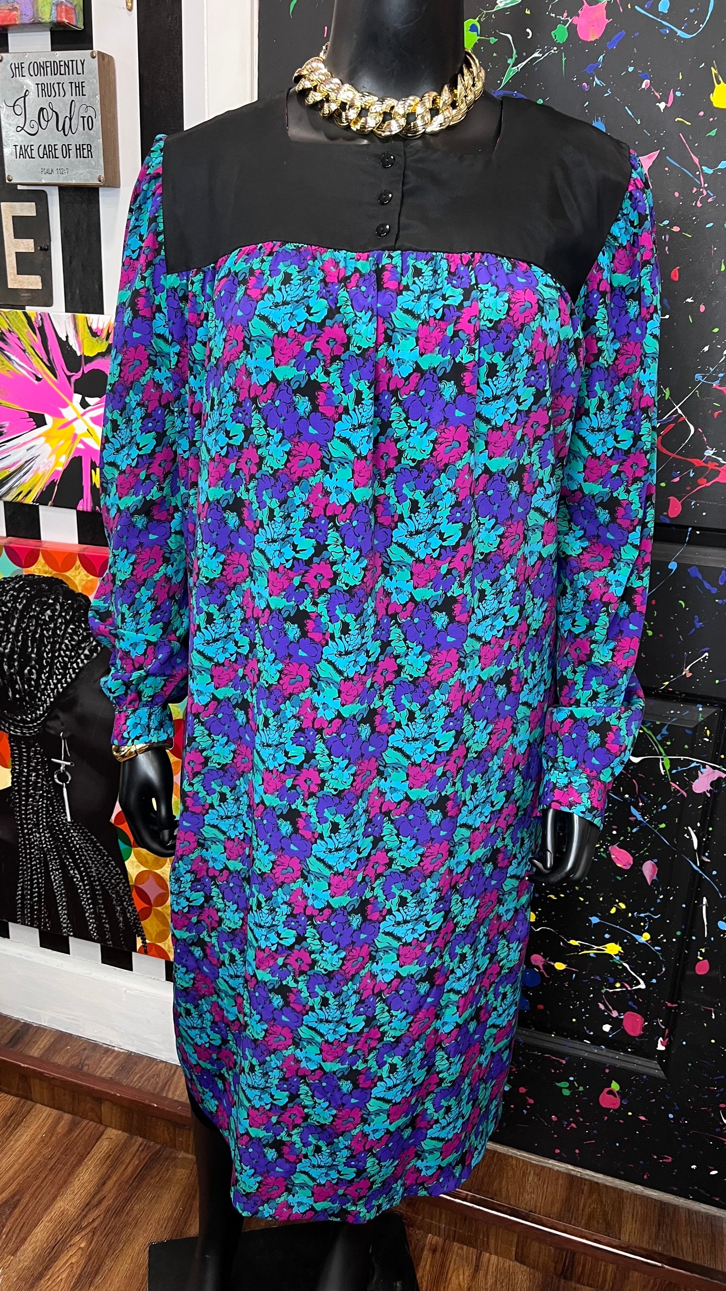 Vintage Floral Dress (26/28)