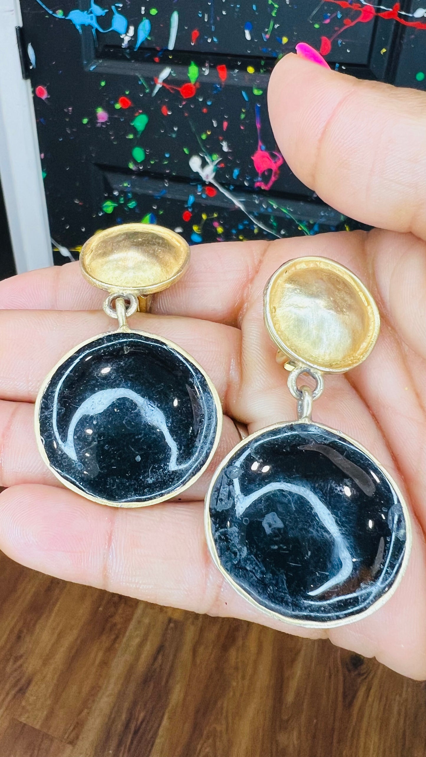 Vintage Black & Gold (Metal) Clip On Earrings
