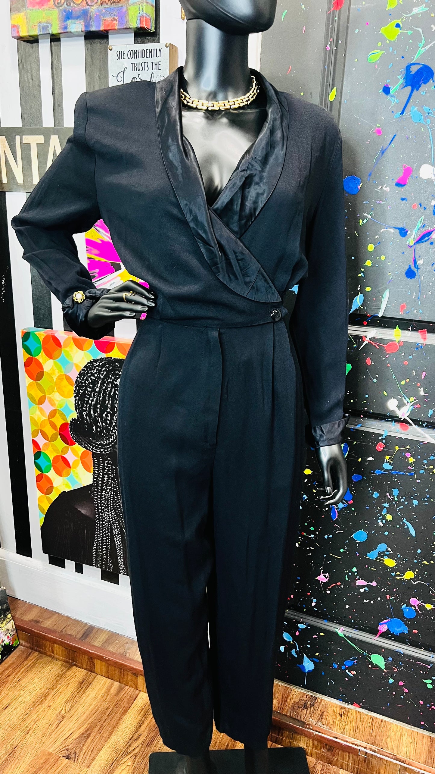 Plus Size Vintage Black Jumpsuit (14P)
