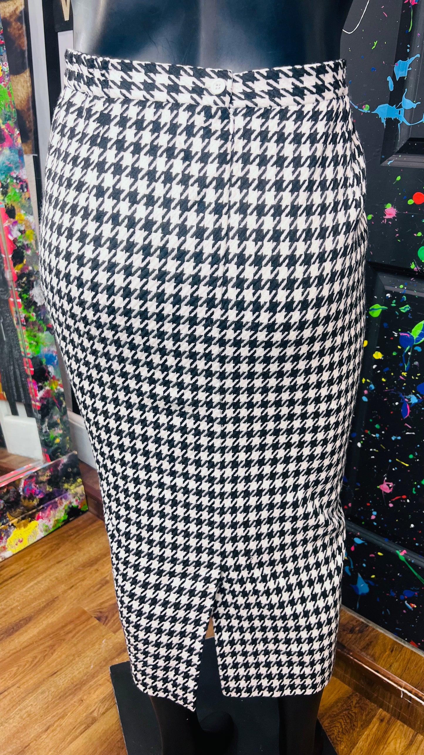 Vintage Houndstooth Polyester & Wool Skirt (20W)
