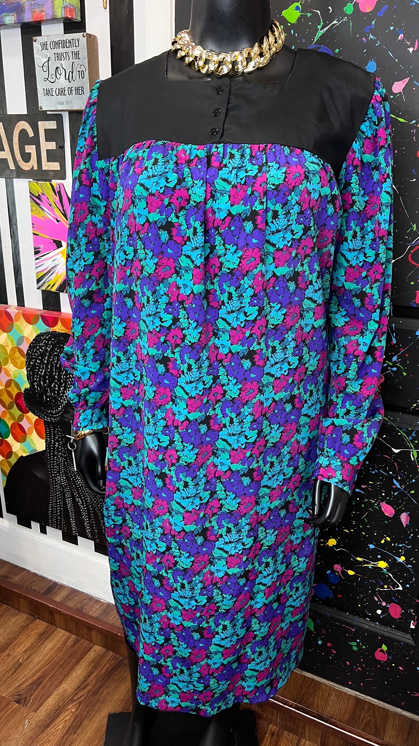 Vintage Floral Dress (26/28)