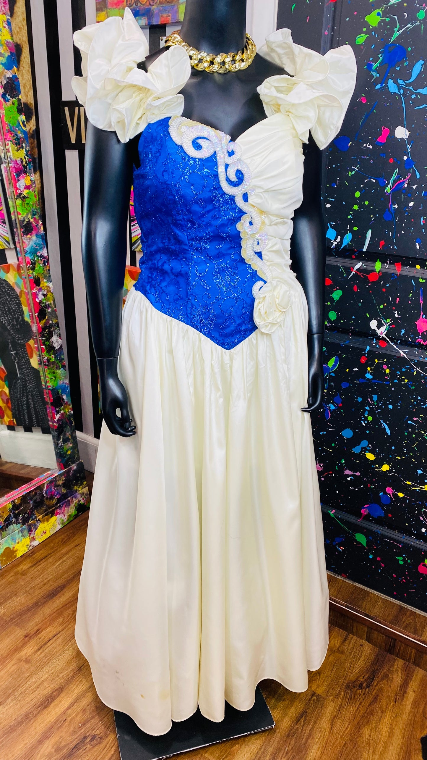 Vintage Blue & Off White Wedding Gown (18) Fits Like a Modern 12/14