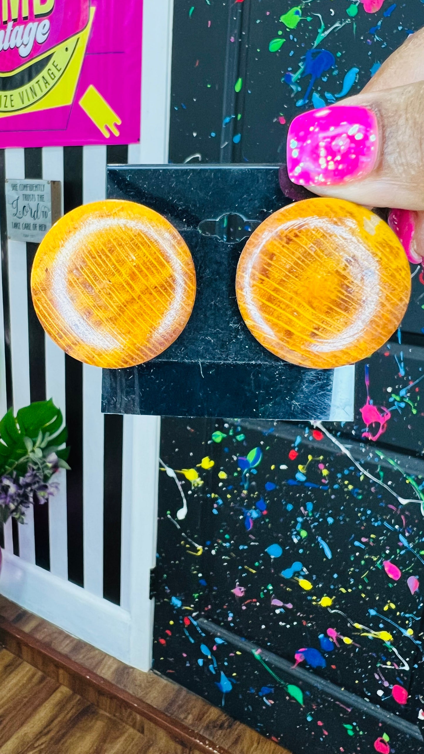 Vintage Round Wooden (Metal) Clip On Earrings