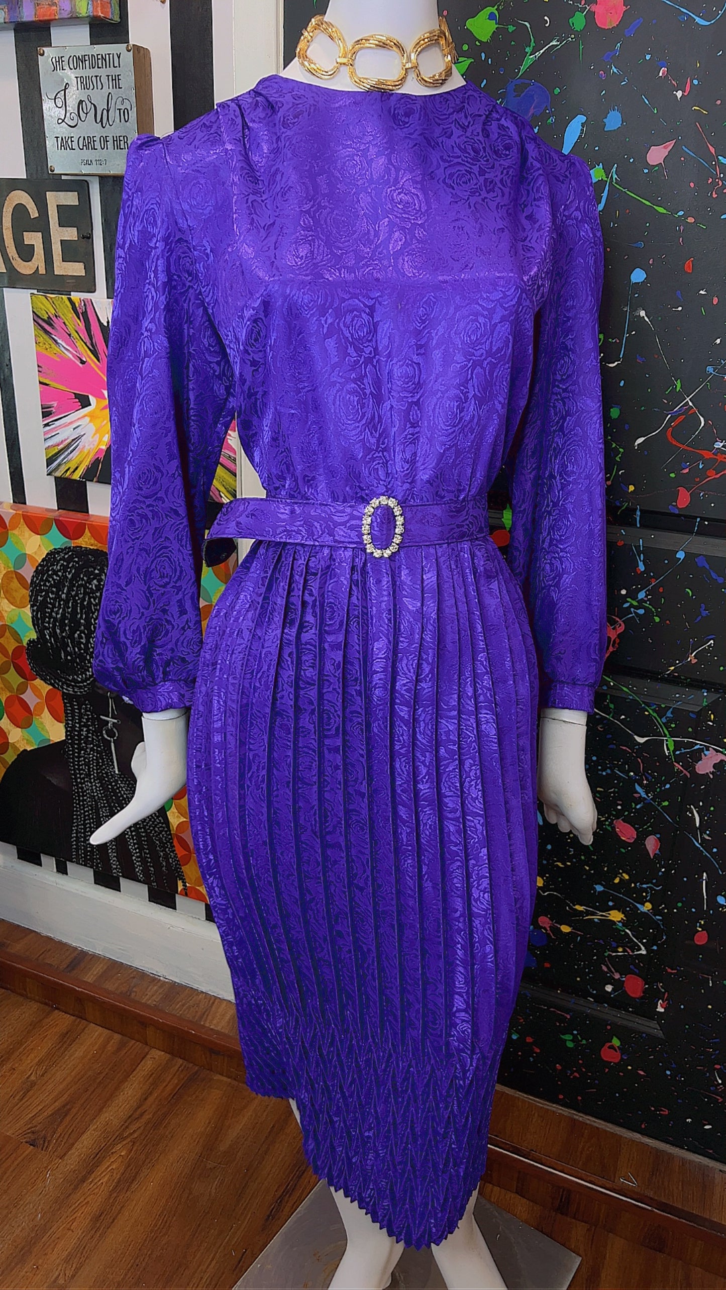Vintage Purple Pleated Dress w/ Belt (16)