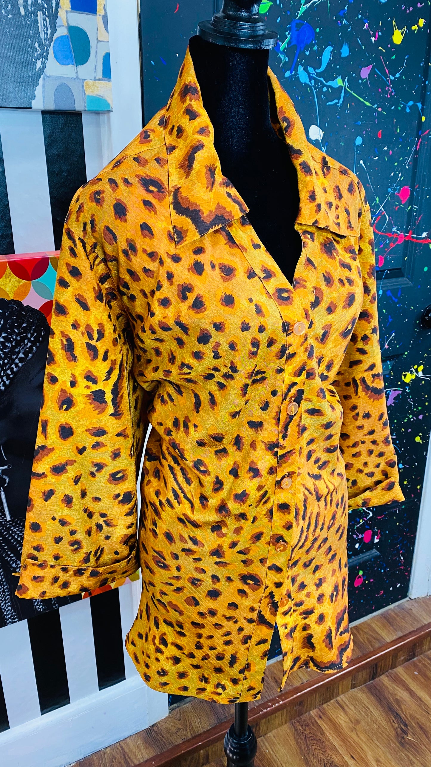 Vintage 3/4 Sleeve Cheetah Print Blouse