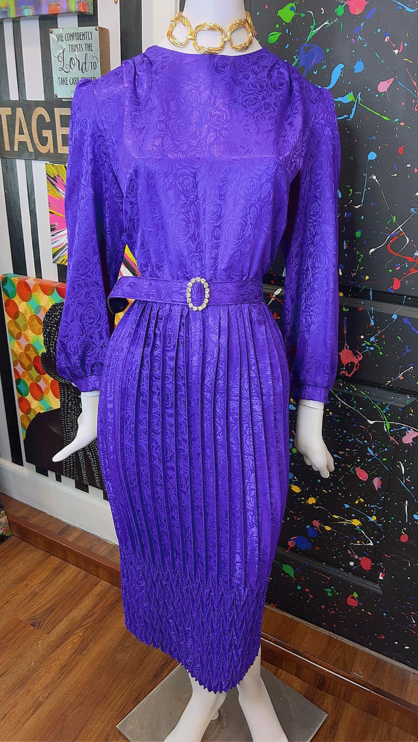 Vintage Purple Pleated Dress w/ Belt (16)
