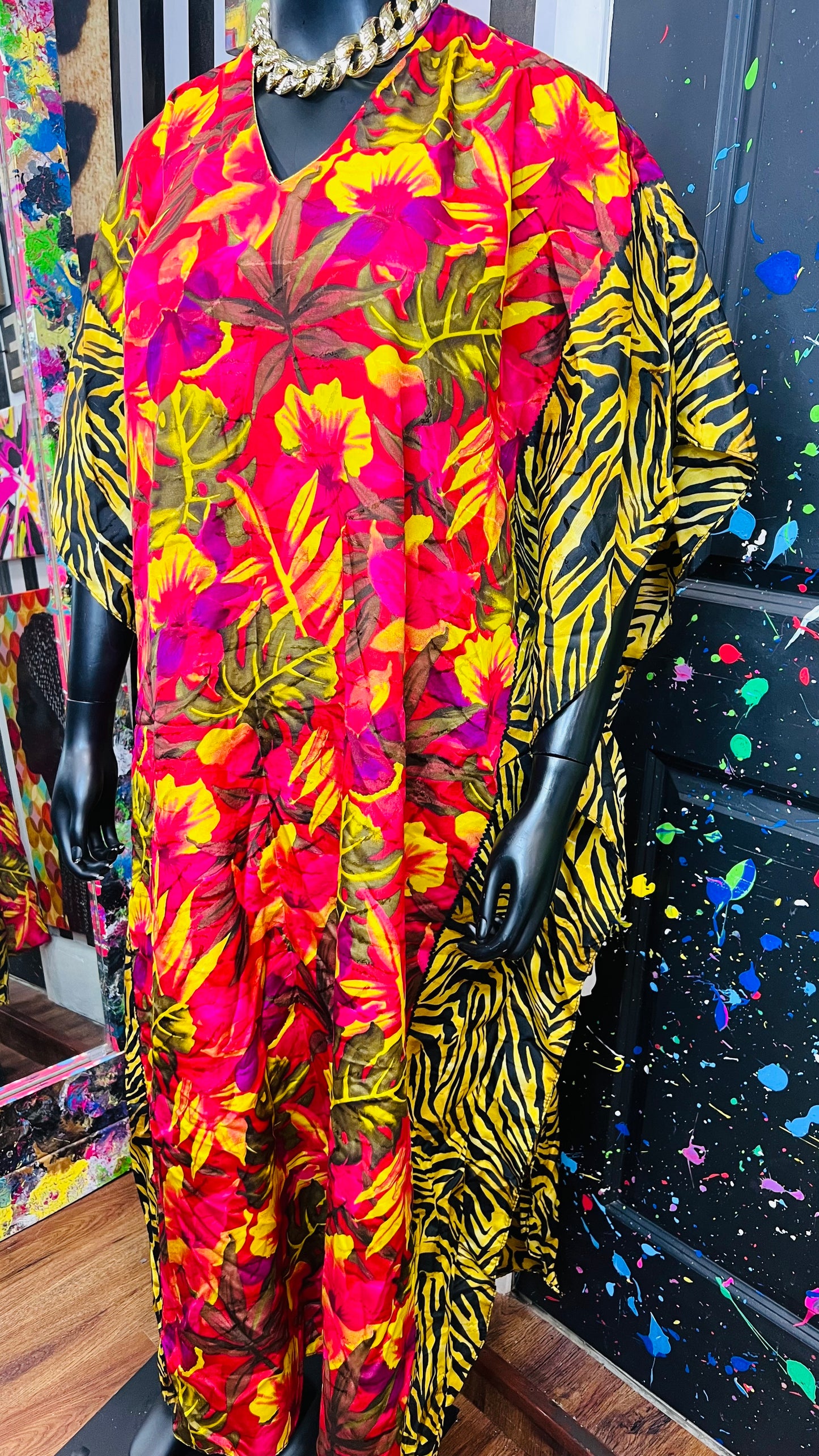 Vintage Floral & Animal Print Kaftan (OS)